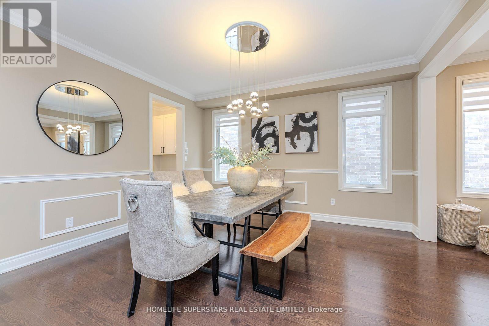 50 Romanelli Crescent, Bradford West Gwillimbury, Ontario  L3Z 0X7 - Photo 10 - N12216864