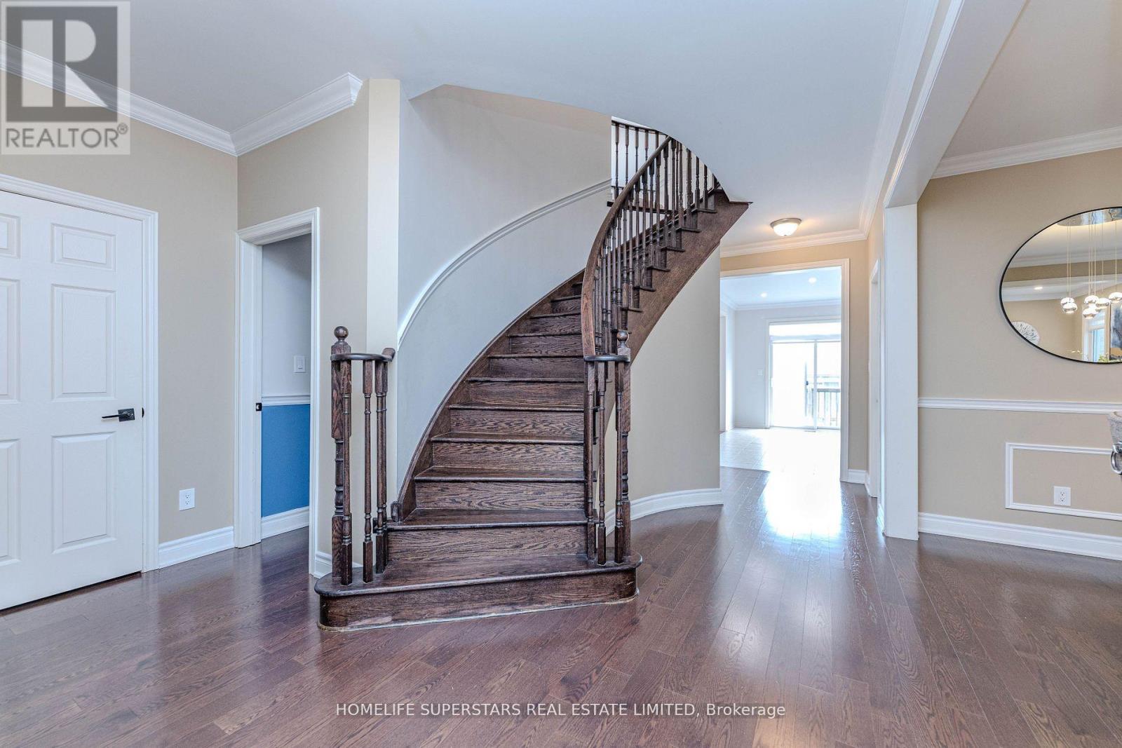 50 Romanelli Crescent, Bradford West Gwillimbury, Ontario  L3Z 0X7 - Photo 20 - N12216864