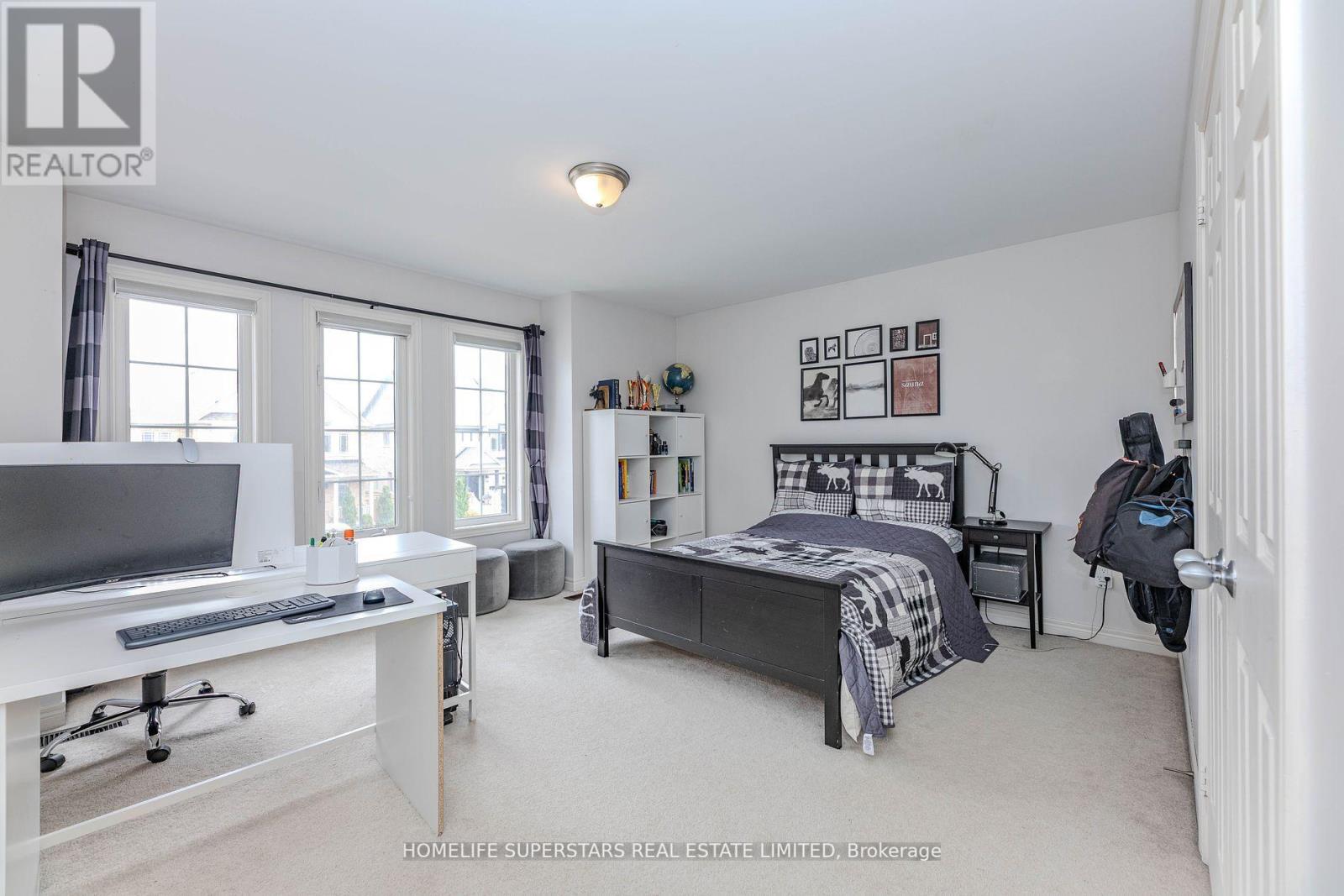50 Romanelli Crescent, Bradford West Gwillimbury, Ontario  L3Z 0X7 - Photo 39 - N12216864