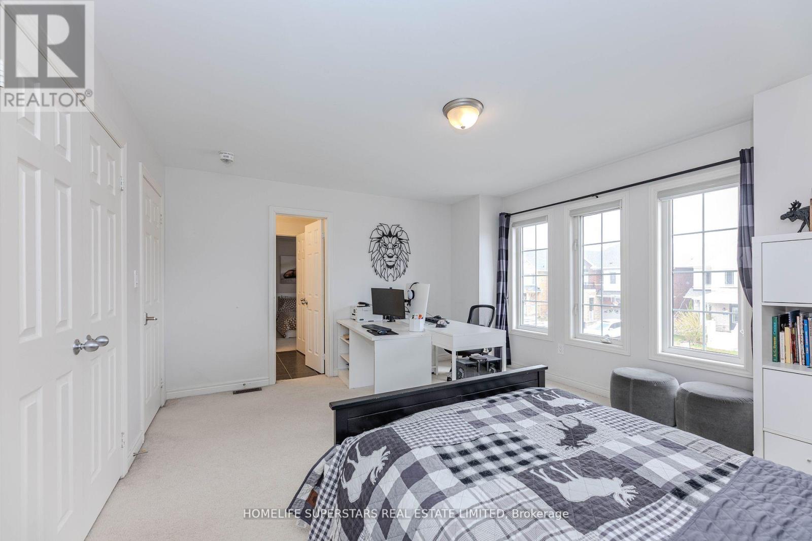 50 Romanelli Crescent, Bradford West Gwillimbury, Ontario  L3Z 0X7 - Photo 42 - N12216864