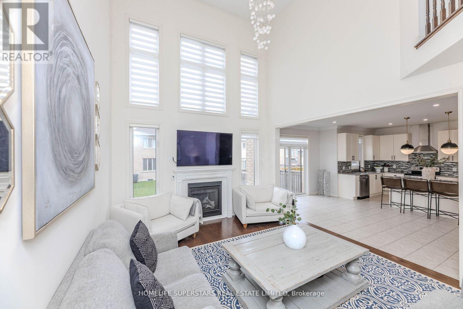 50 Romanelli Crescent, Bradford West Gwillimbury, Ontario  L3Z 0X7 - Photo 36 - N12216864