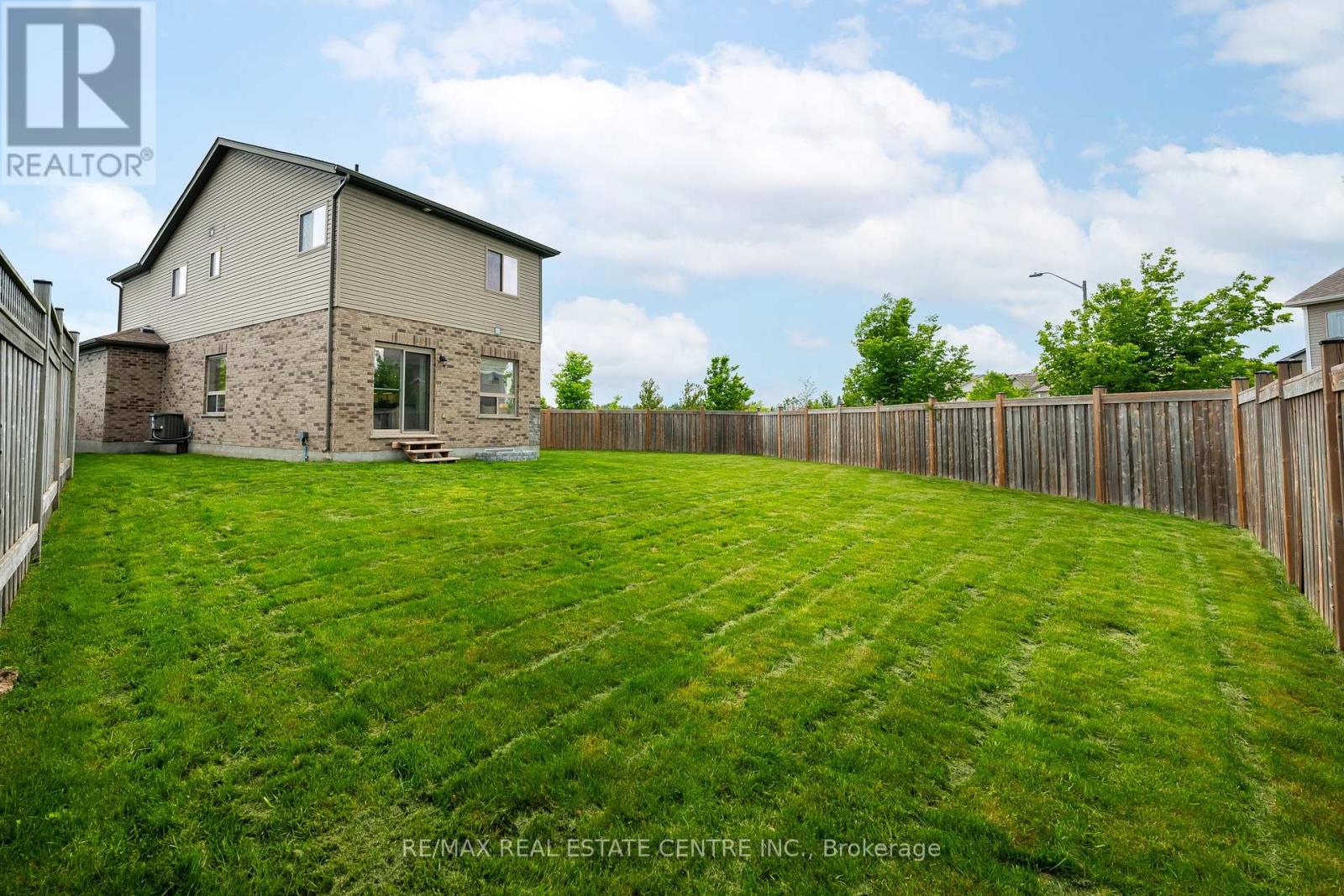 1 Wardlaw Avenue, Orangeville, Ontario  L9W 6K1 - Photo 31 - W12218078