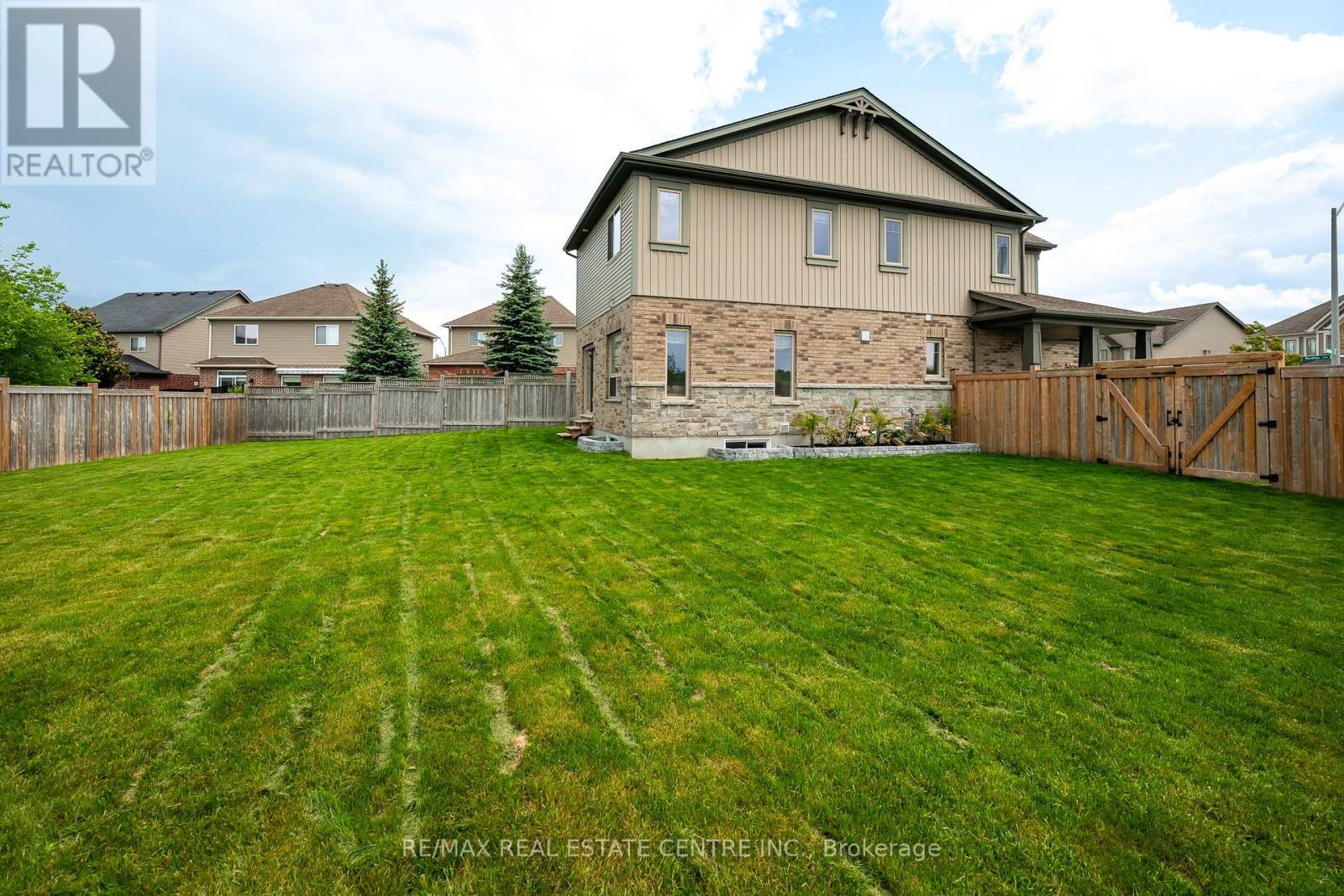 1 Wardlaw Avenue, Orangeville, Ontario  L9W 6K1 - Photo 33 - W12218078