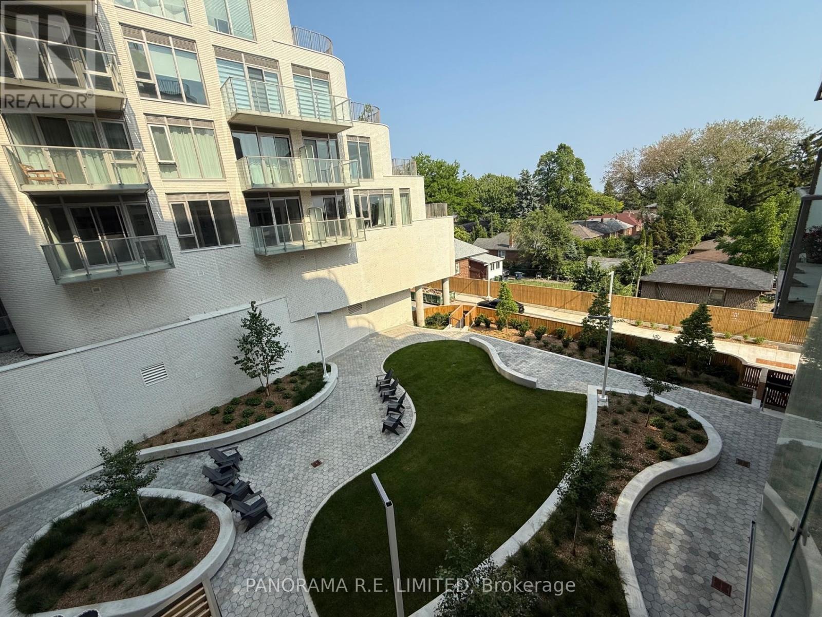 305 - 689 The Queensway, Toronto (Stonegate-Queensway), Ontario  M8Y 0C8 - Photo 12 - W12218105