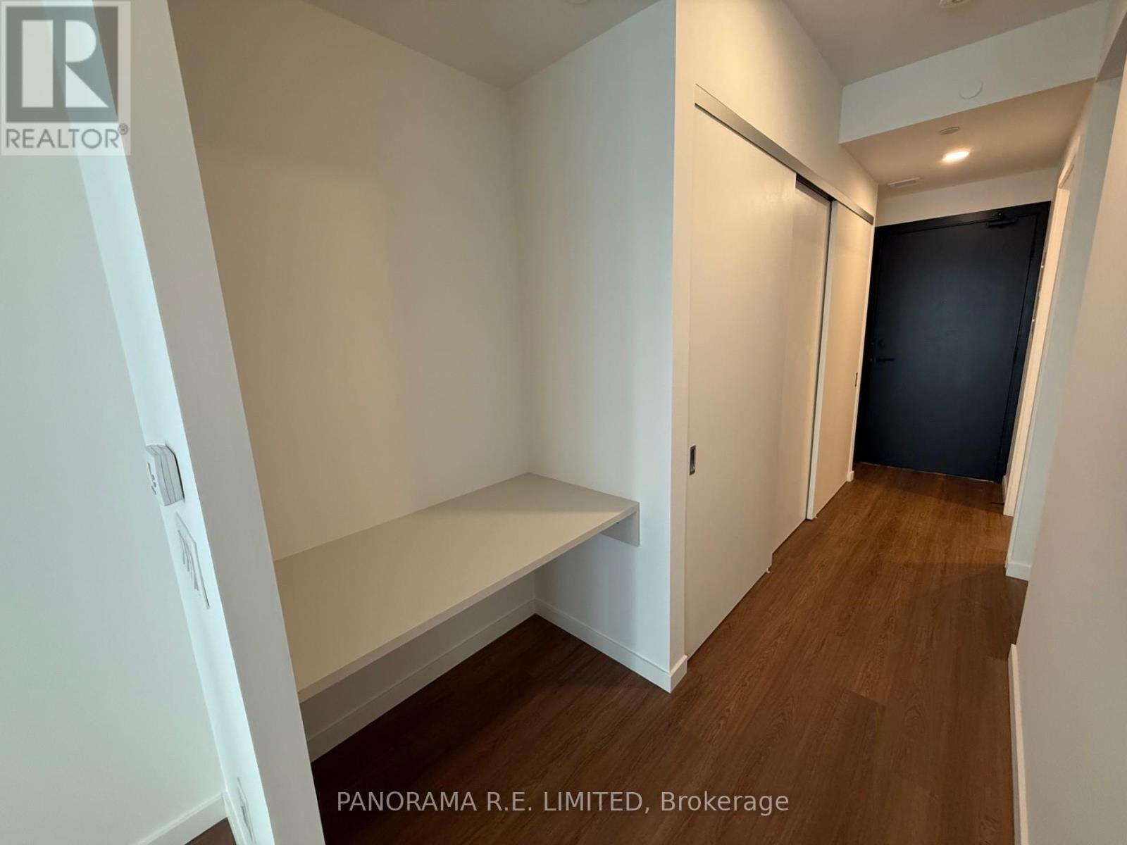 305 - 689 The Queensway, Toronto (Stonegate-Queensway), Ontario  M8Y 0C8 - Photo 7 - W12218105