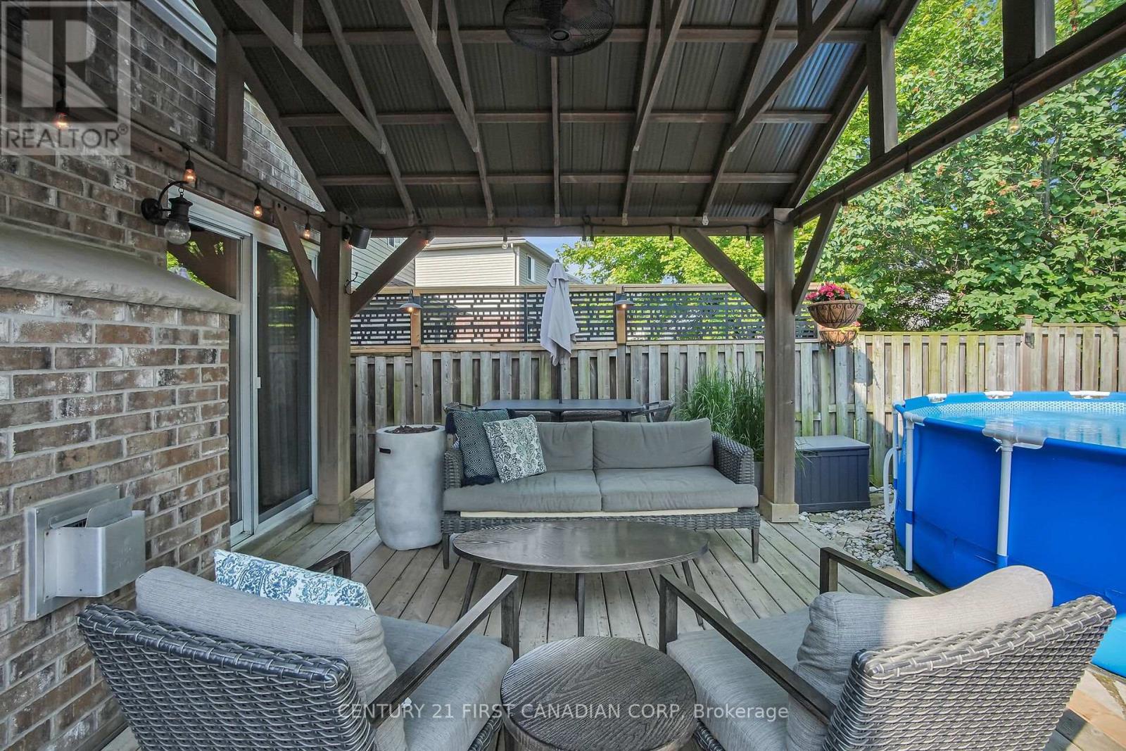 Photo 36 of 48 for 1018 Fogerty Street