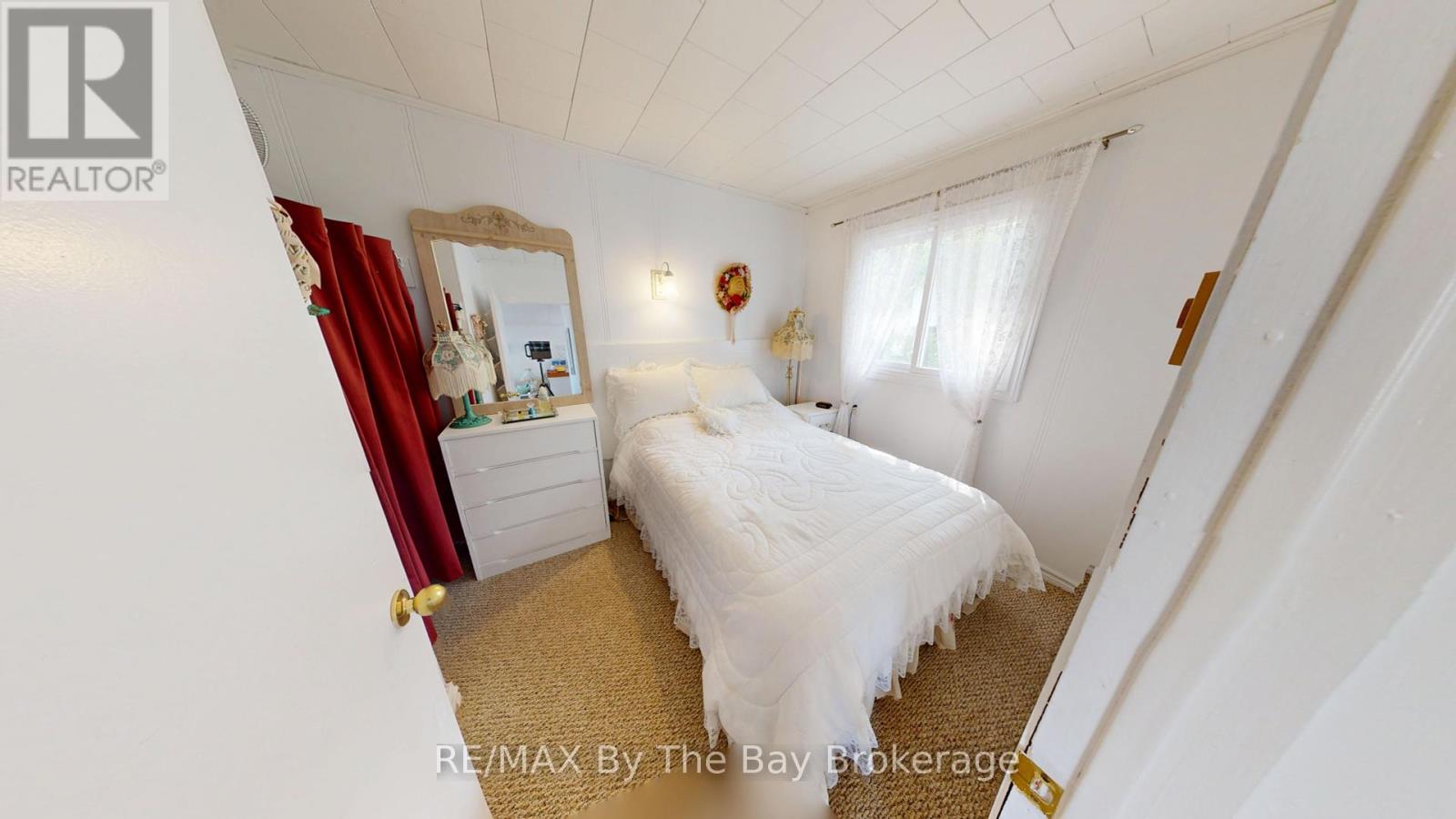 3 - 5 29th Street N, Wasaga Beach, Ontario  L9Z 2E1 - Photo 17 - S12216309