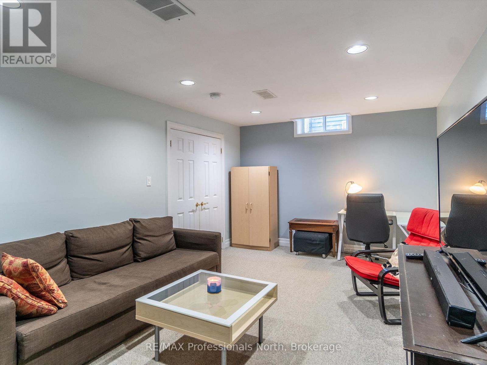 26 Coates Avenue, Bracebridge, Ontario  P1L 1Y5 - Photo 29 - X12214767