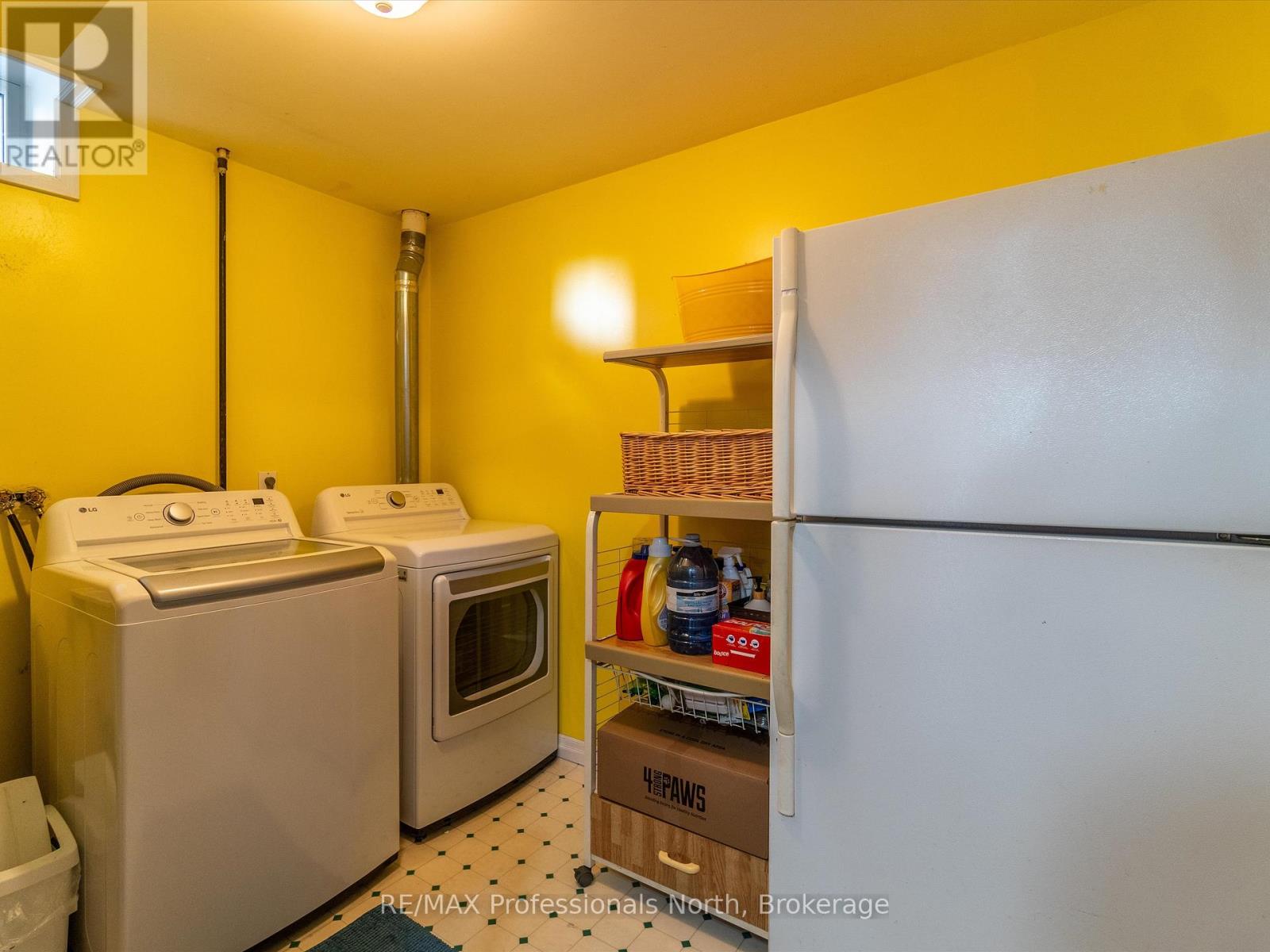 26 Coates Avenue, Bracebridge, Ontario  P1L 1Y5 - Photo 32 - X12214767