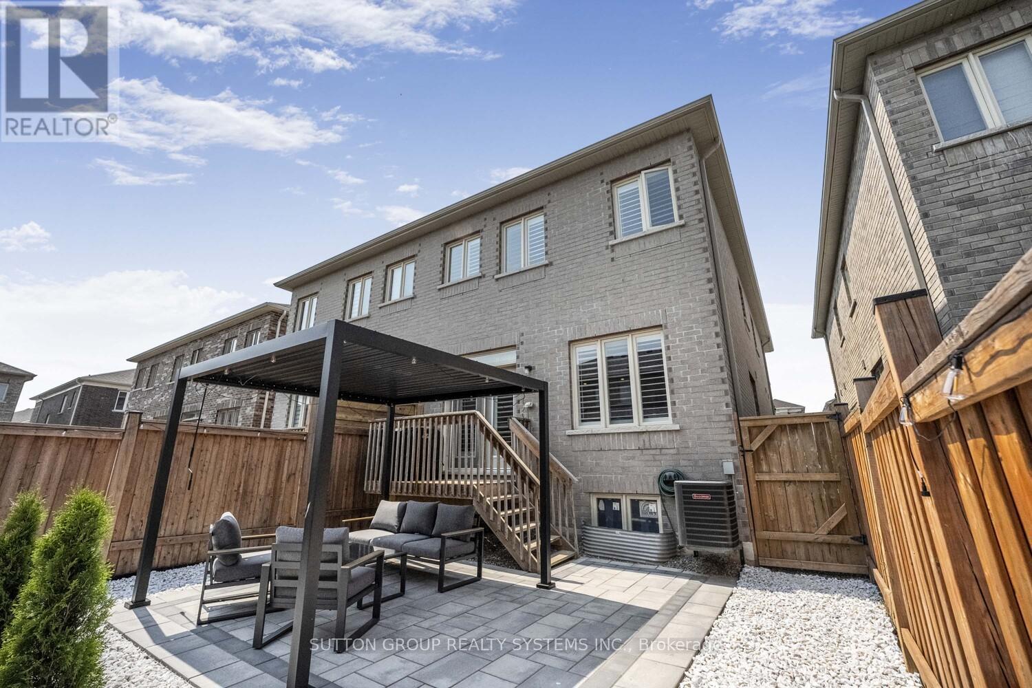 93 Westfield Crescent, Hamilton, Ontario  L8B 1X9 - Photo 33 - X12218056
