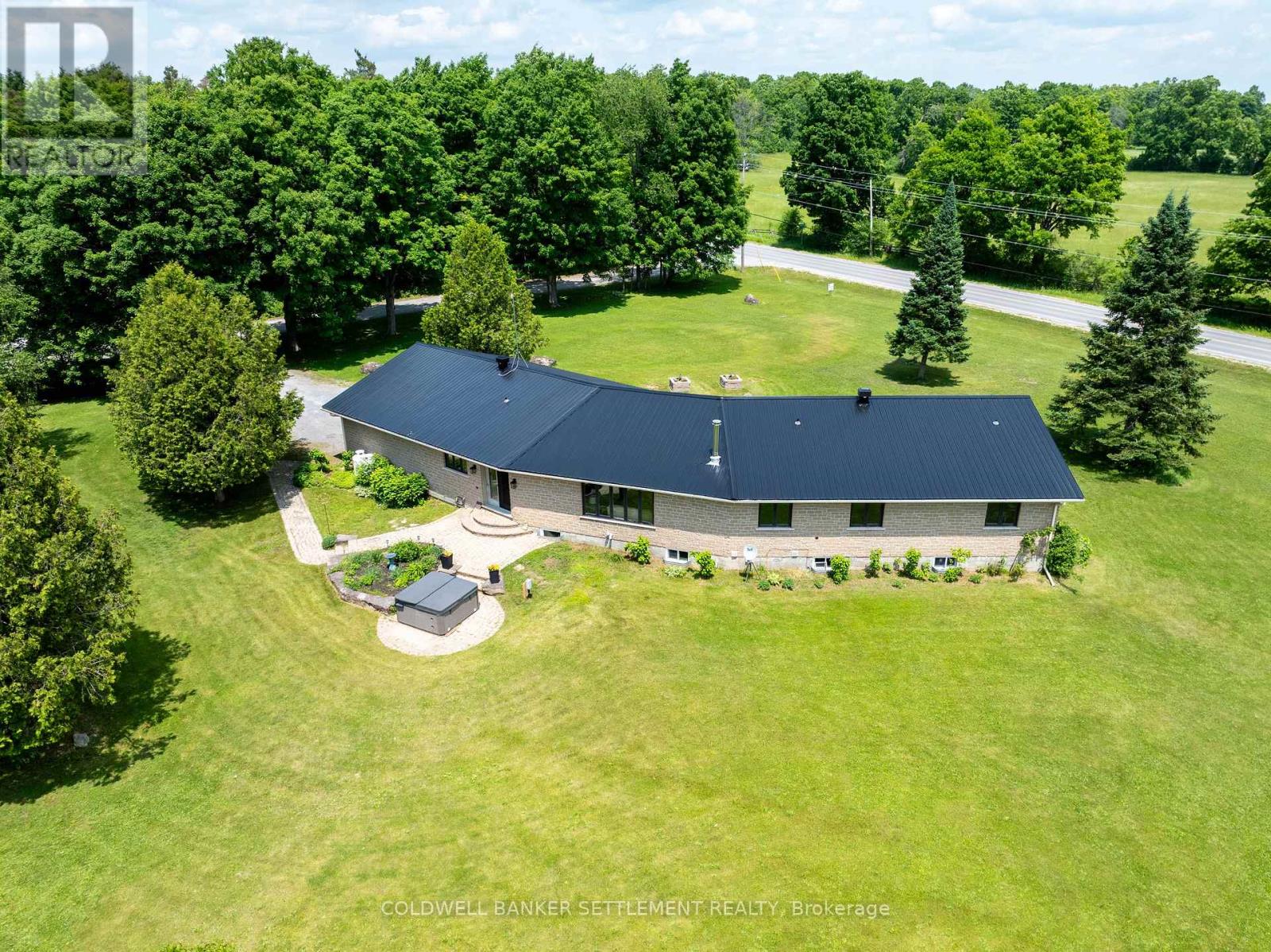 111 Ferrier Road E, Tay Valley, Ontario  K7H 0E9 - Photo 5 - X12204830