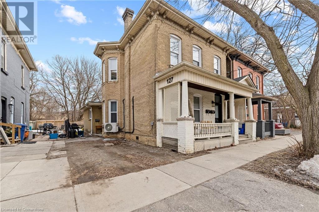 Property at 127 WEST Street image 5