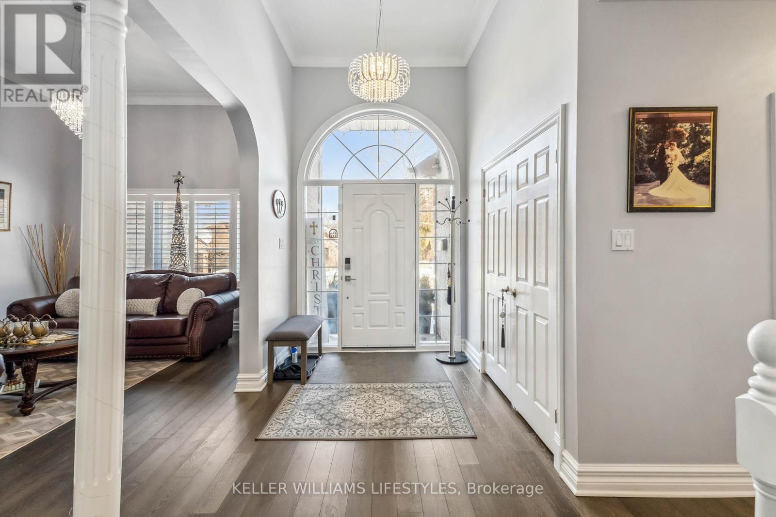 Property at 87 SIR JAMES COURT image 4