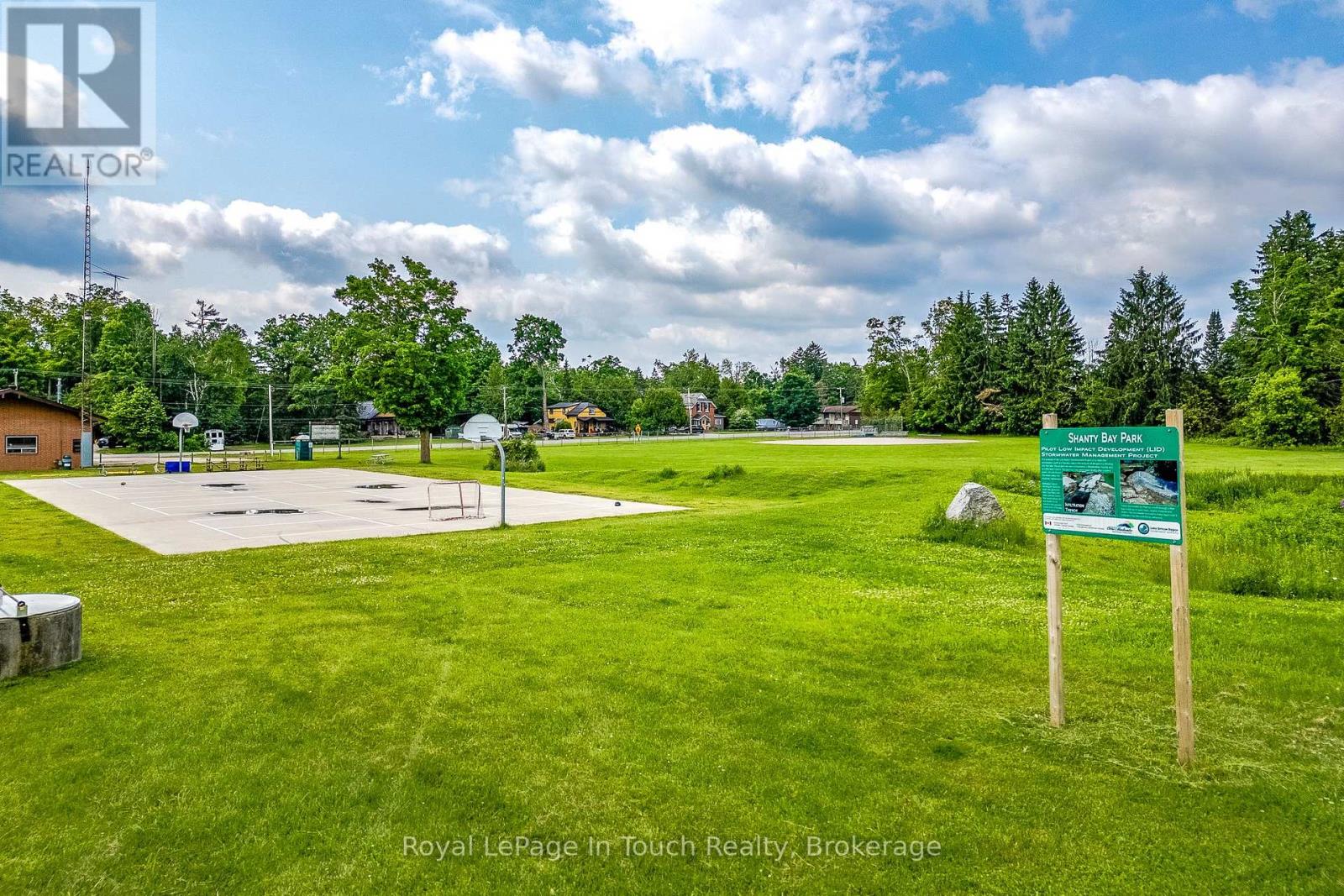 72 William Street, Oro-Medonte, Ontario  L0L 2L0 - Photo 41 - S12218123