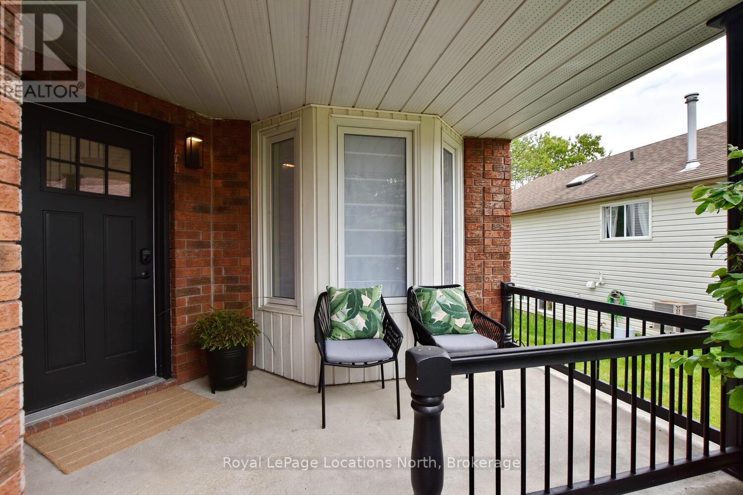 35 Bush Street, Collingwood, Ontario  L9Y 4T1 - Photo 4 - S12218162