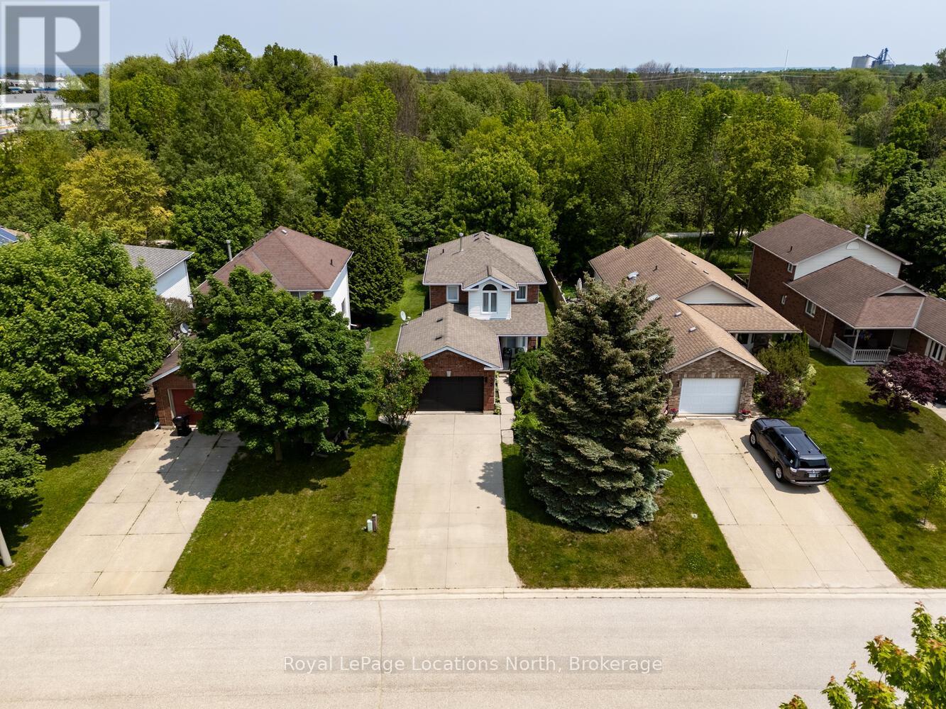 35 Bush Street, Collingwood, Ontario  L9Y 4T1 - Photo 41 - S12218162