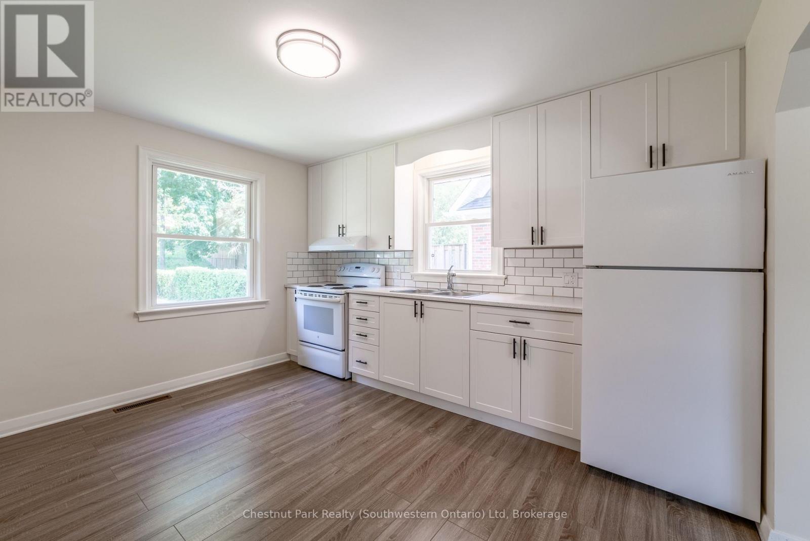 59 Clive Avenue, Guelph, Ontario  N1E 3S5 - Photo 16 - X12218153