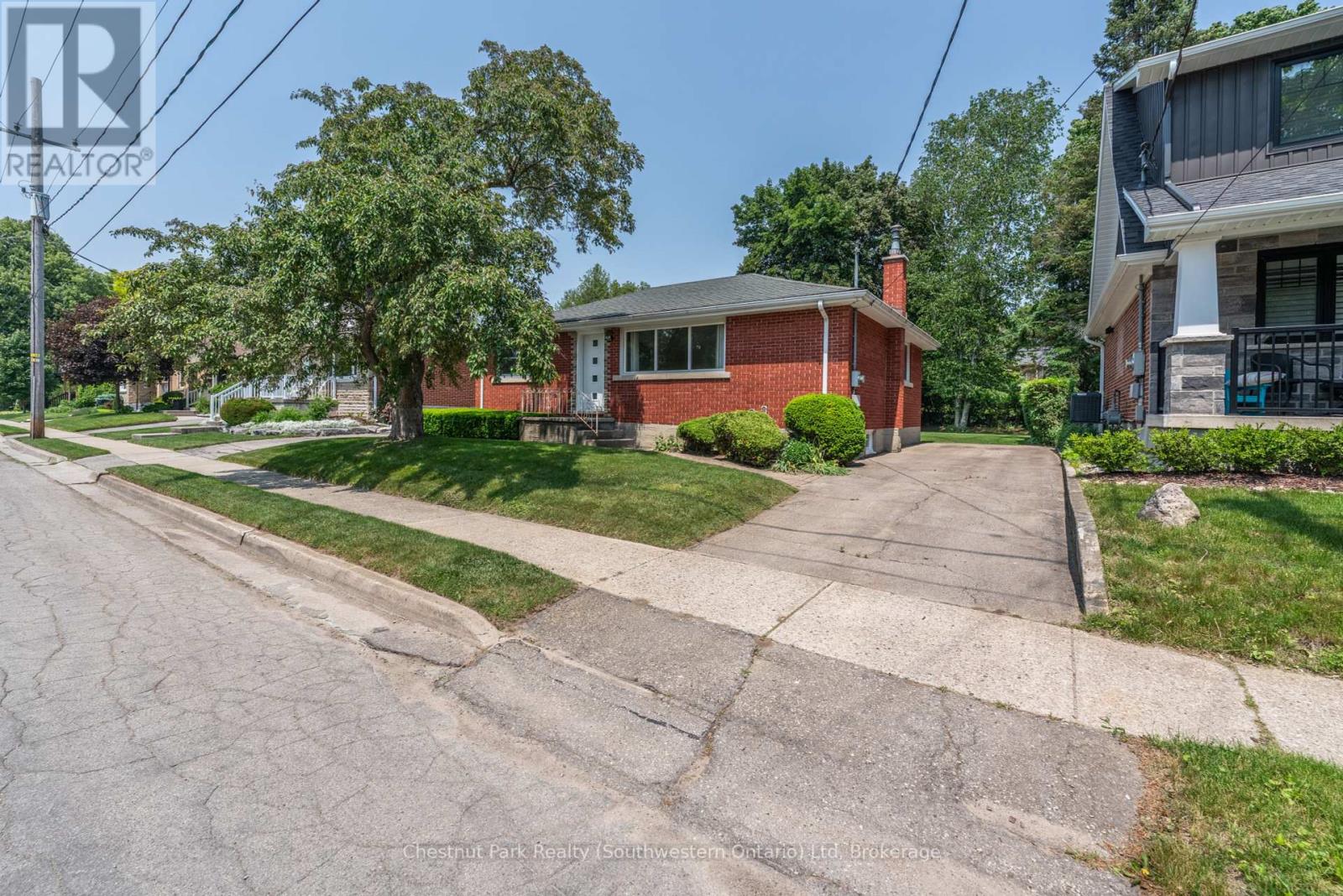 59 Clive Avenue, Guelph, Ontario  N1E 3S5 - Photo 39 - X12218153
