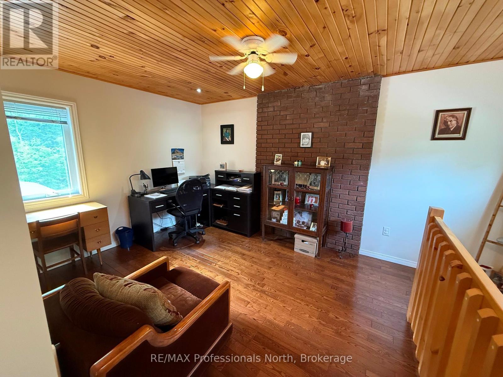 1023 Chester Crescent, Dysart Et Al, Ontario  K0L 1X0 - Photo 41 - X12218176