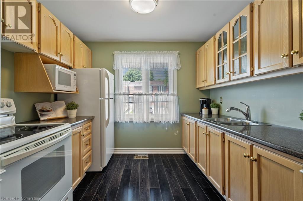 299 Limeridge Road W Unit# 20, Hamilton, Ontario  L9C 2V4 - Photo 11 - 40740629