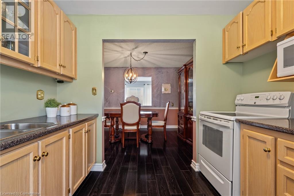 299 Limeridge Road W Unit# 20, Hamilton, Ontario  L9C 2V4 - Photo 13 - 40740629