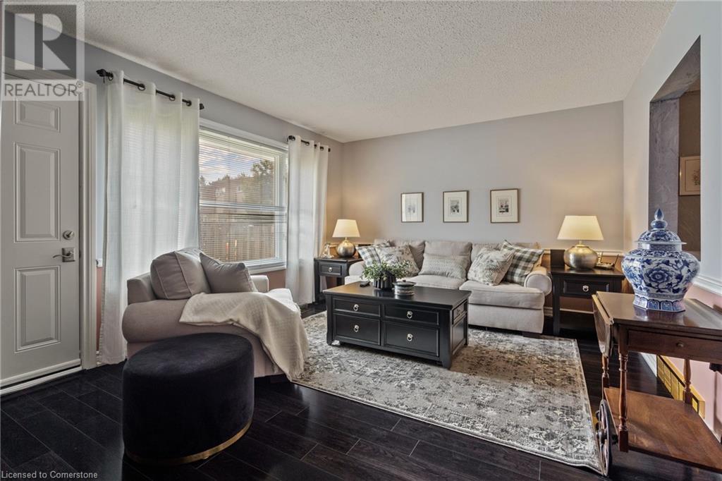 299 Limeridge Road W Unit# 20, Hamilton, Ontario  L9C 2V4 - Photo 5 - 40740629