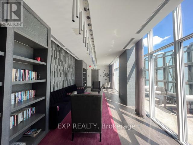610 - 65 St. Mary Street, Toronto, Ontario  M5S 0A6 - Photo 14 - C12218133