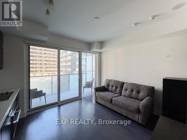 610 - 65 St. Mary Street, Toronto, Ontario  M5S 0A6 - Photo 5 - C12218133
