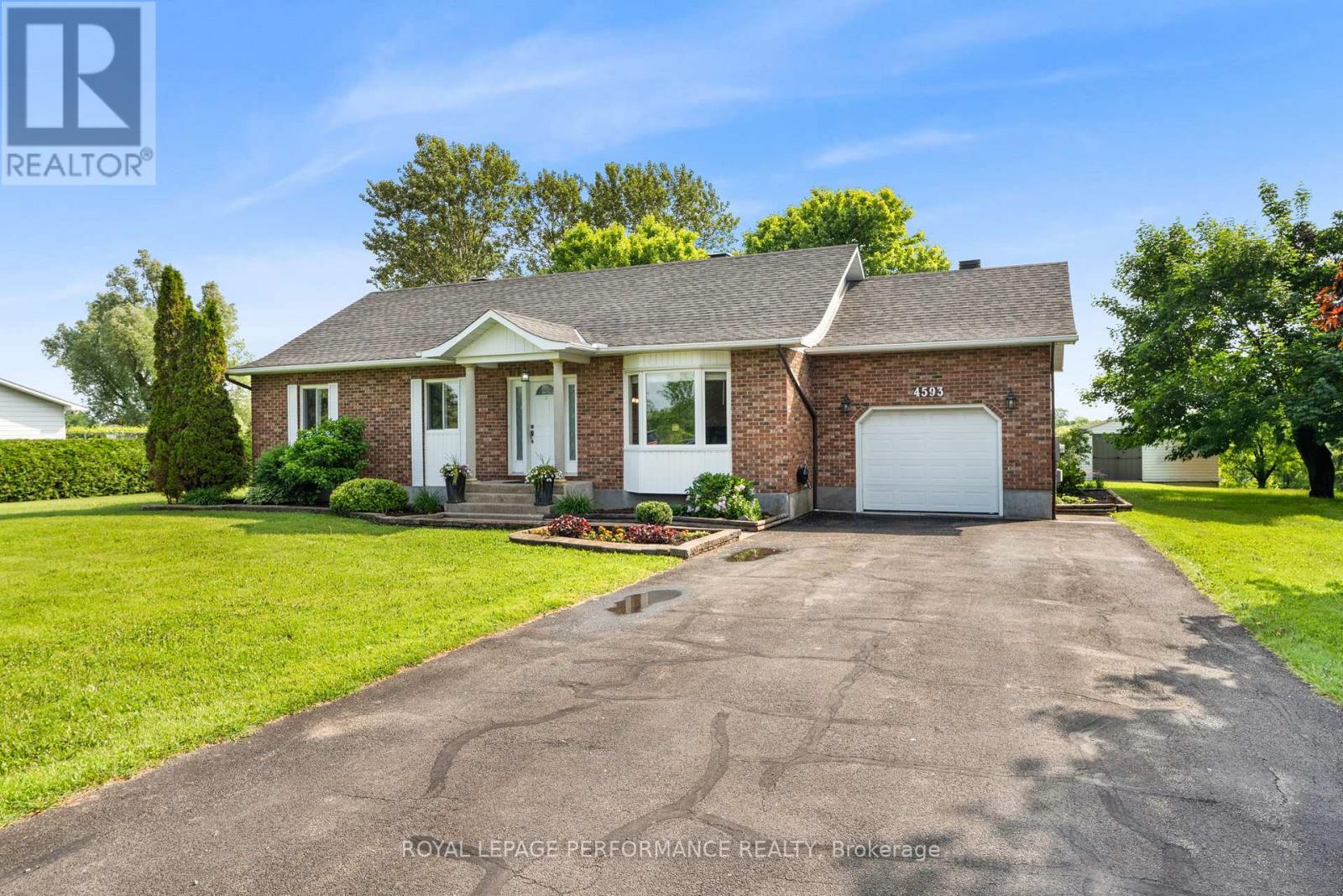 4593 BOUNDARY ROAD, Ottawa, Ontario