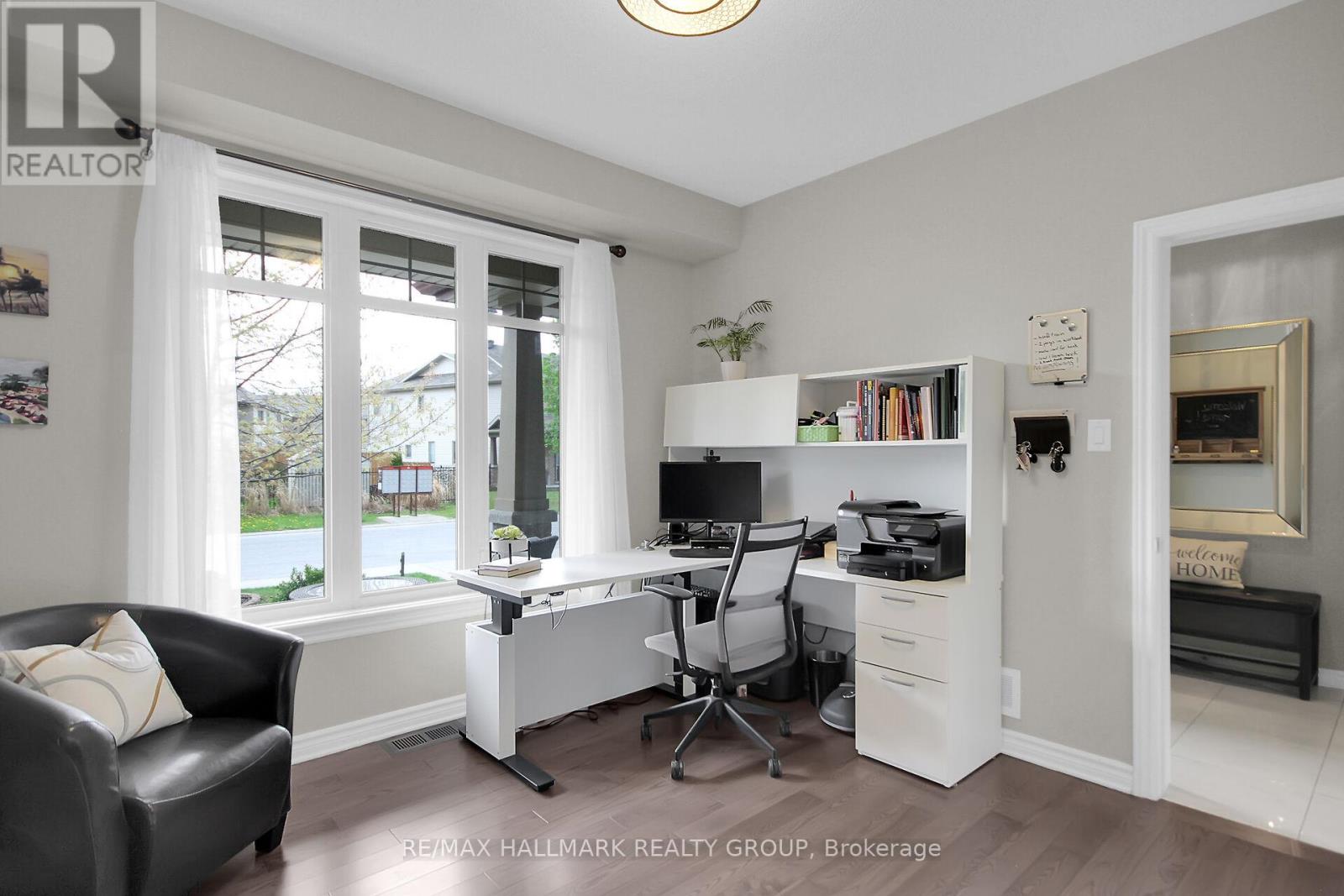 600 Via Amalfi Street, Ottawa, Ontario  K2J 5X8 - Photo 6 - X12218165