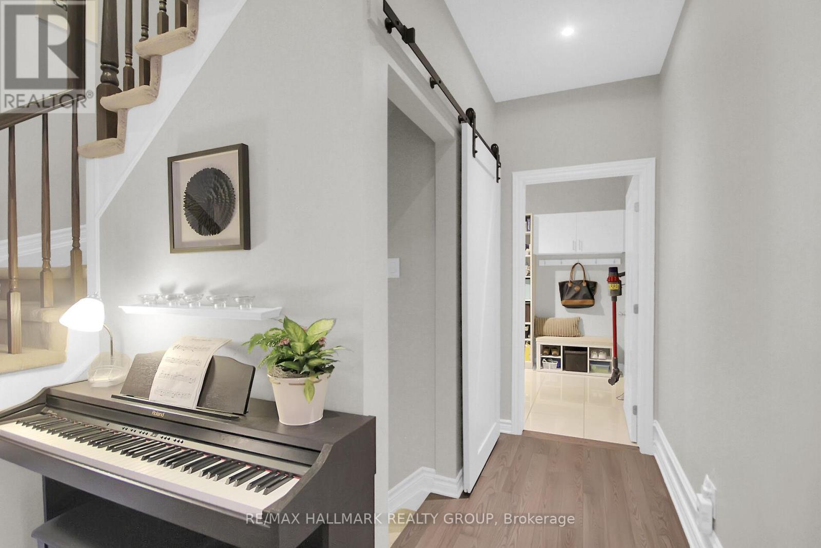 600 Via Amalfi Street, Ottawa, Ontario  K2J 5X8 - Photo 7 - X12218165