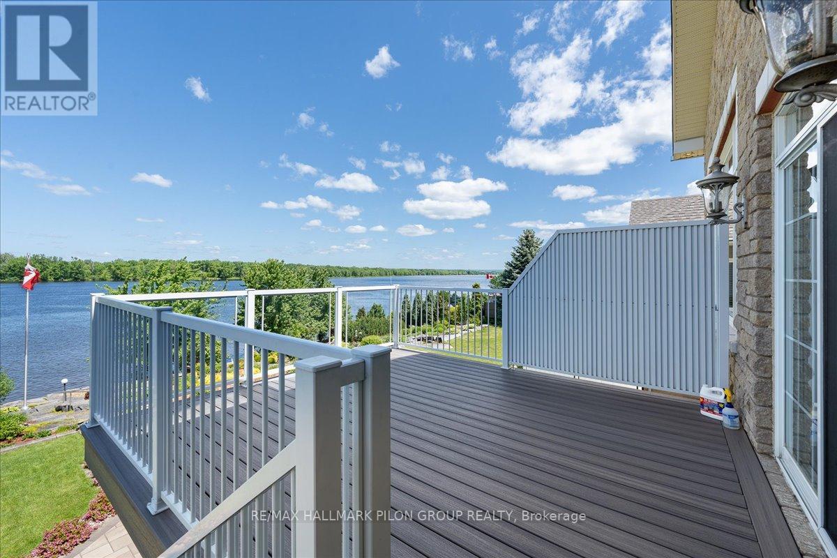6373 Radisson Way, Ottawa, Ontario  K1C 2Z9 - Photo 13 - X12218172