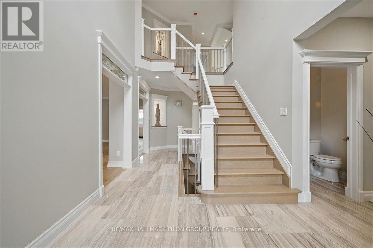 6373 Radisson Way, Ottawa, Ontario  K1C 2Z9 - Photo 23 - X12218172