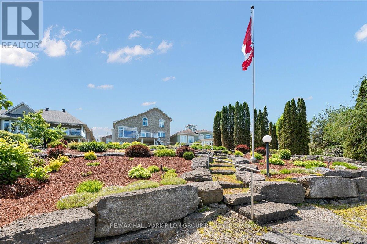 6373 Radisson Way, Ottawa, Ontario  K1C 2Z9 - Photo 41 - X12218172