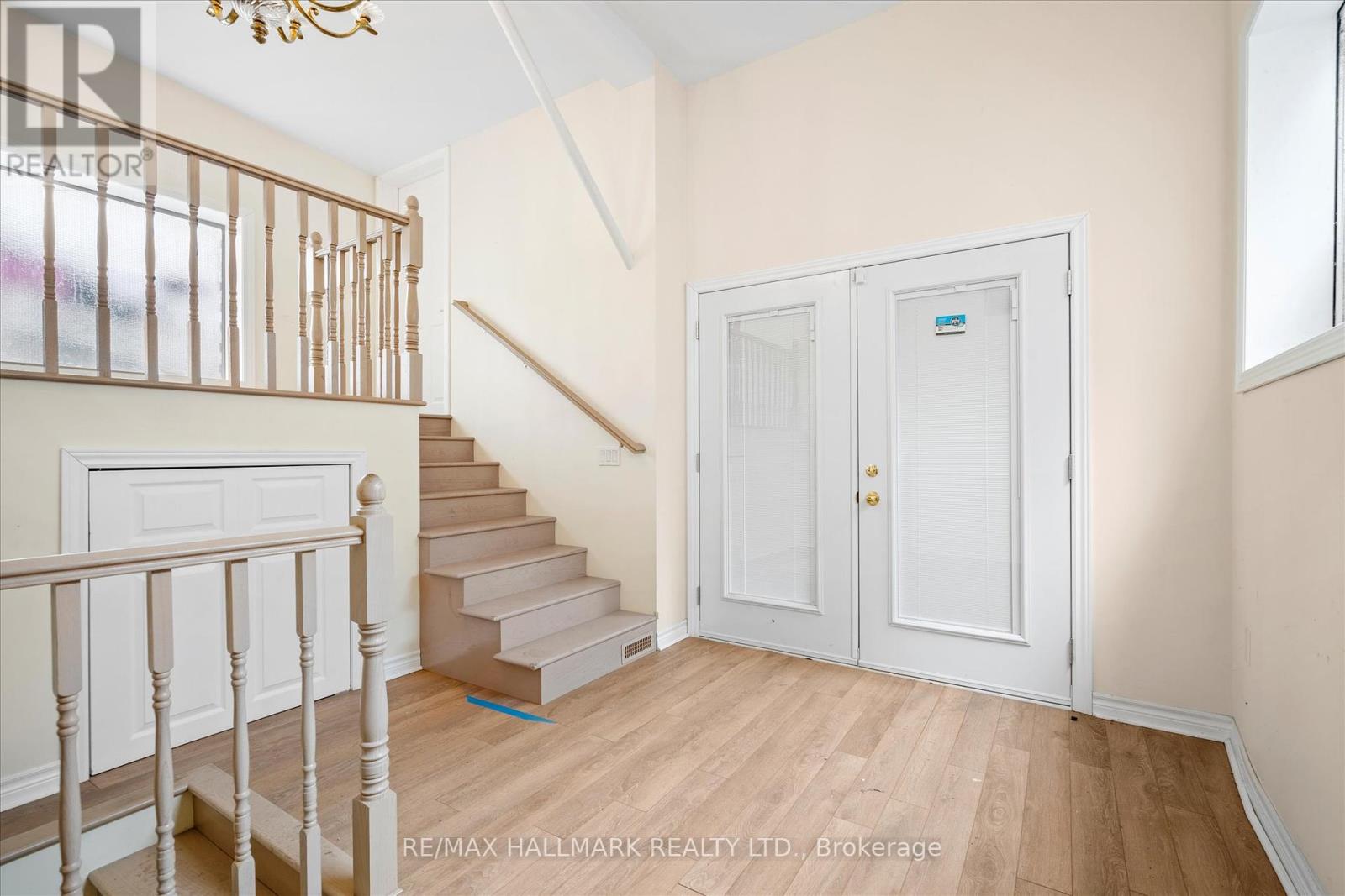 169 Carlaw Avenue, Toronto, Ontario  M4M 2R8 - Photo 13 - E12202435
