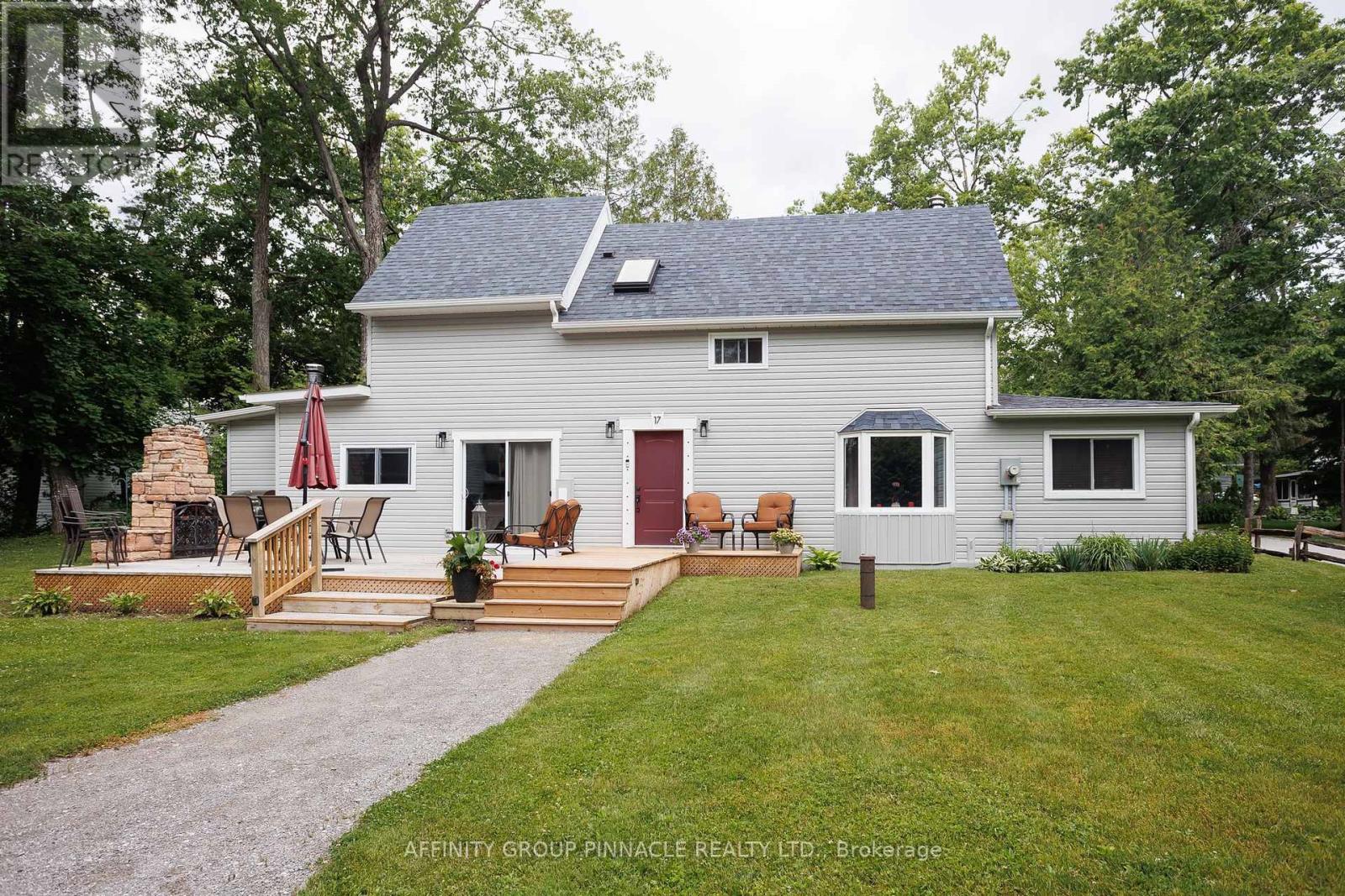 17 Second Street, Kawartha Lakes, Ontario  K0M 1N0 - Photo 10 - X12215643