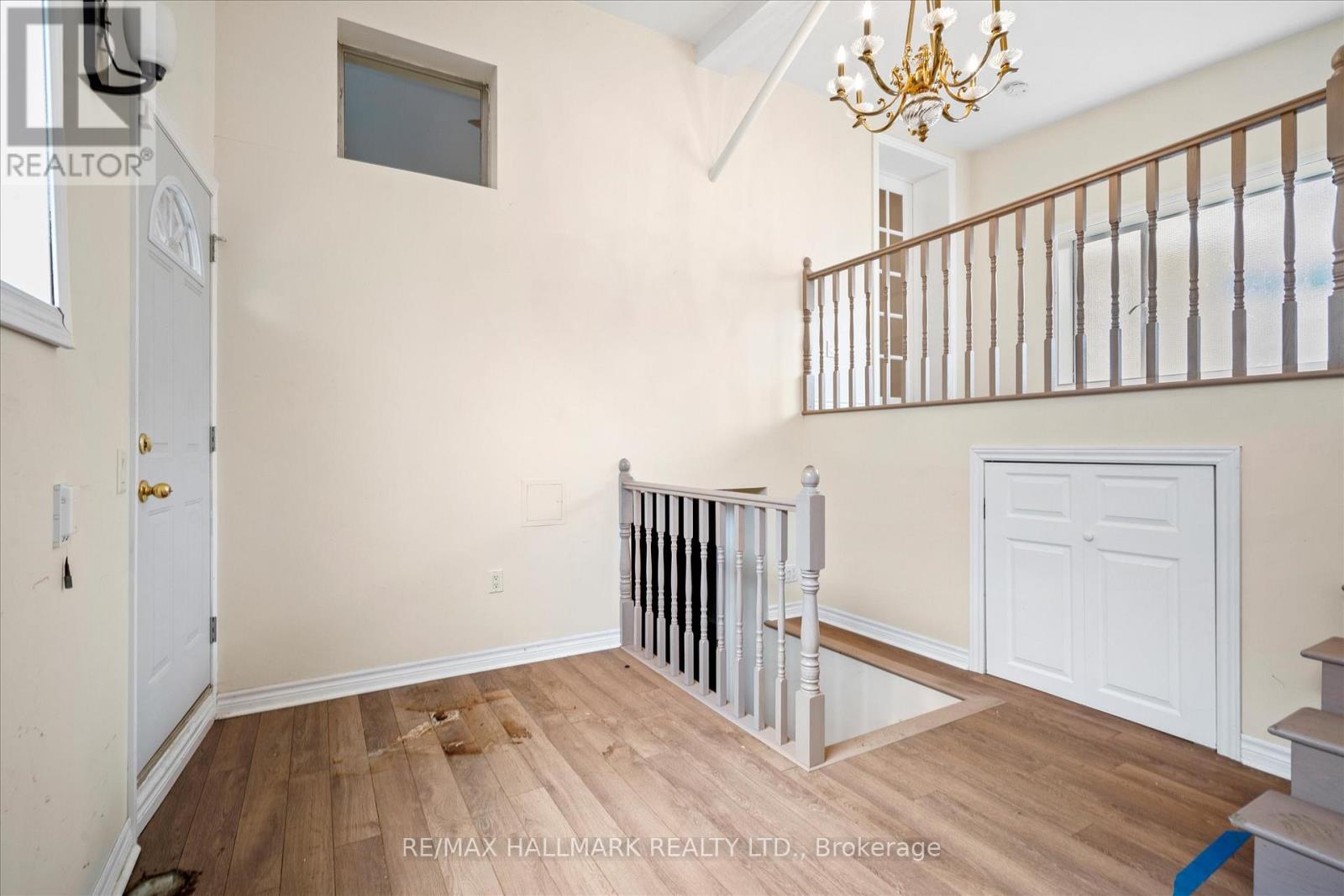 169 Carlaw Avenue, Toronto, Ontario  M4M 2R8 - Photo 14 - E12202435
