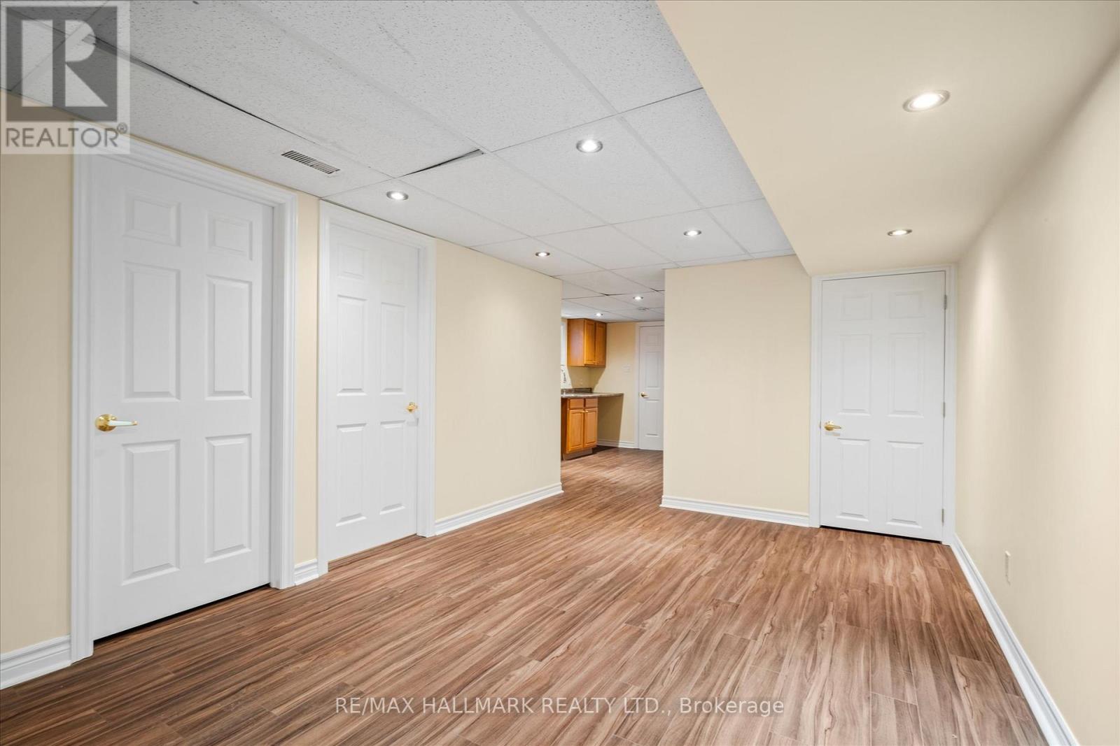 169 Carlaw Avenue, Toronto, Ontario  M4M 2R8 - Photo 15 - E12202435