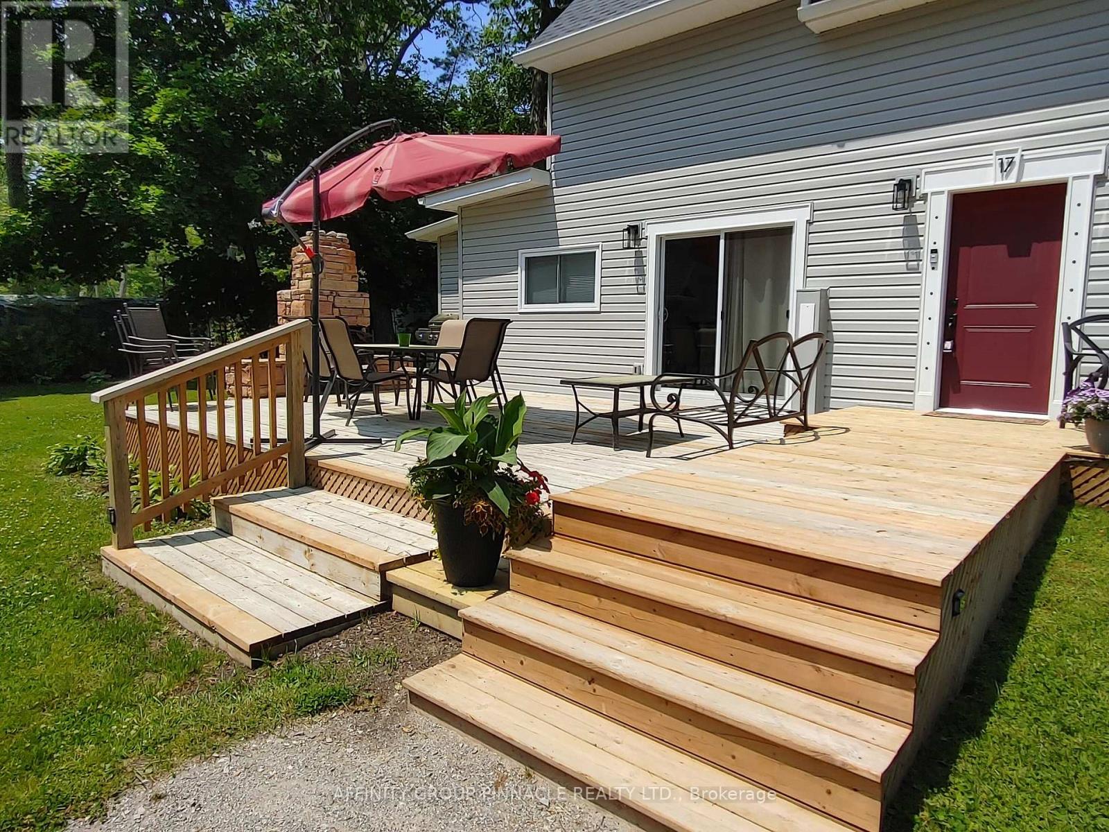 17 Second Street, Kawartha Lakes, Ontario  K0M 1N0 - Photo 6 - X12215643