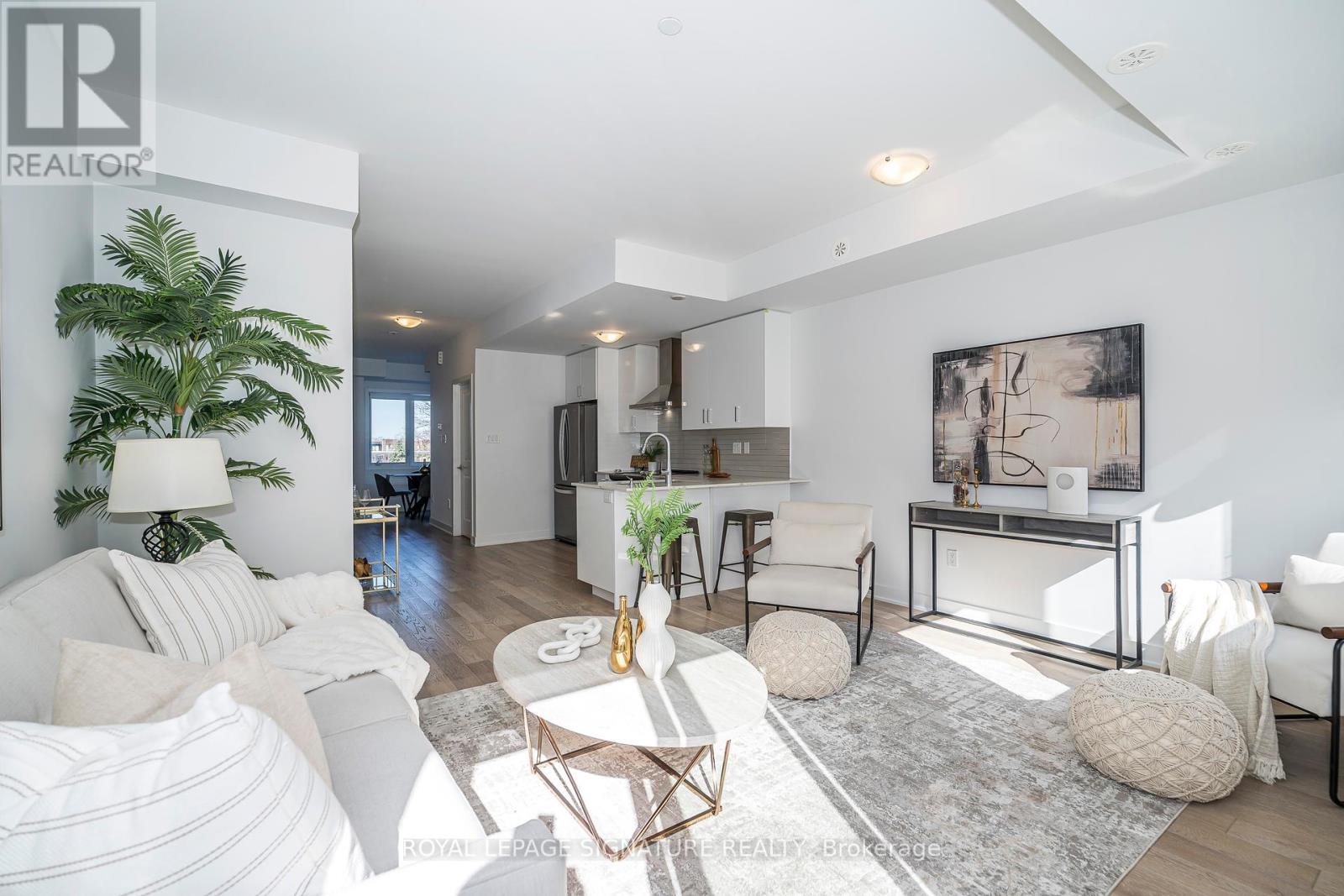 71 FREDERICK TISDALE DRIVE, Toronto, Ontario