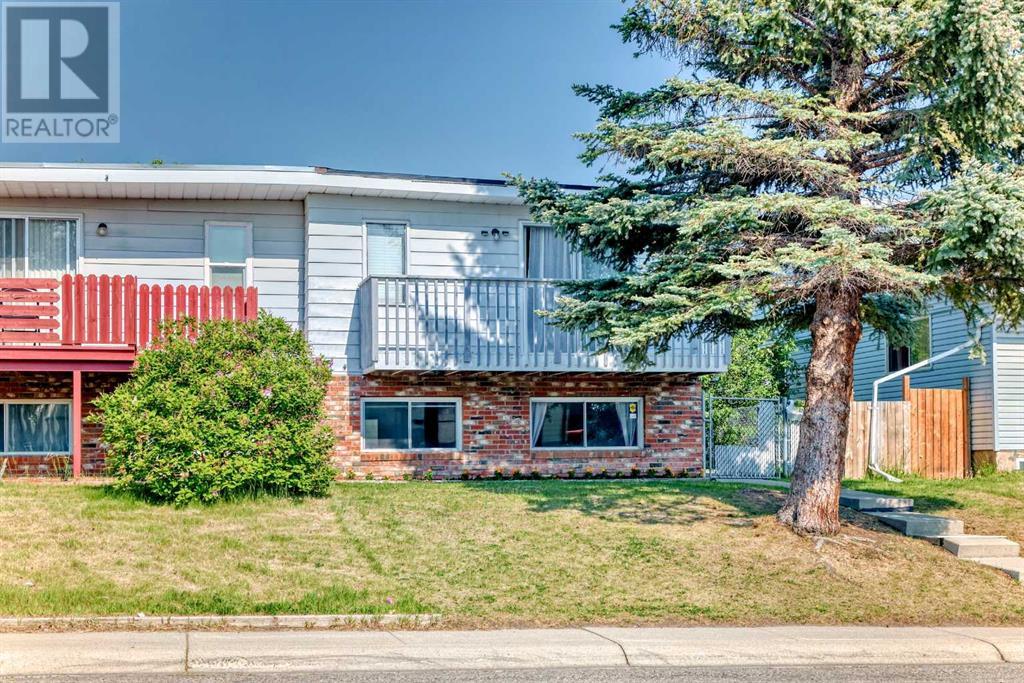 Property at 124 Pinehill Road NE image 2