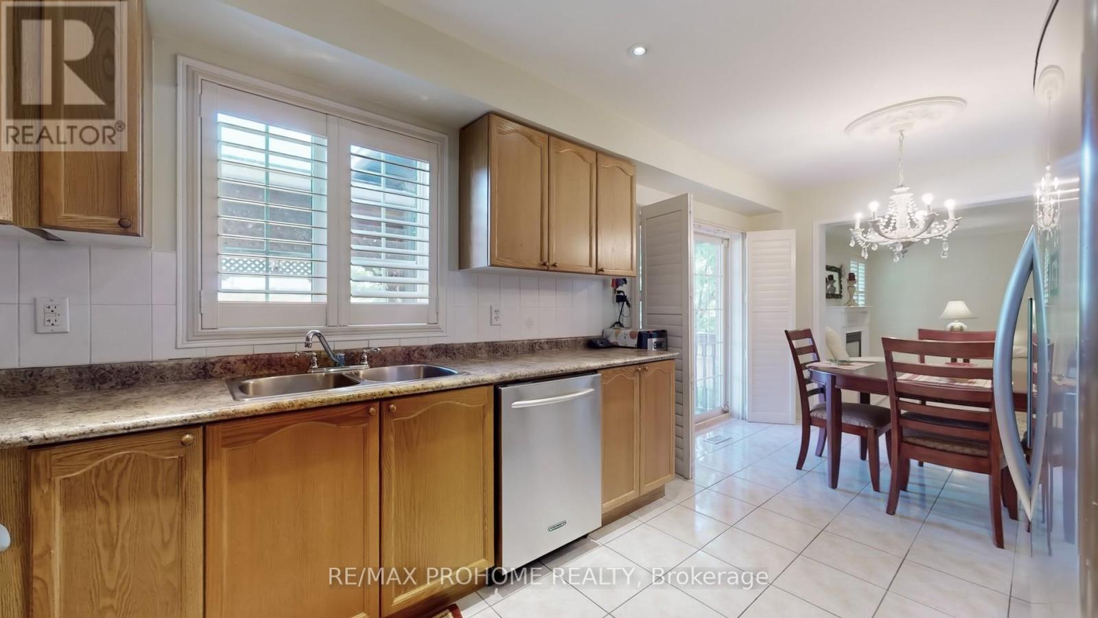 64 Grainger Crescent, Ajax, Ontario  L1T 4Y6 - Photo 17 - E12218115
