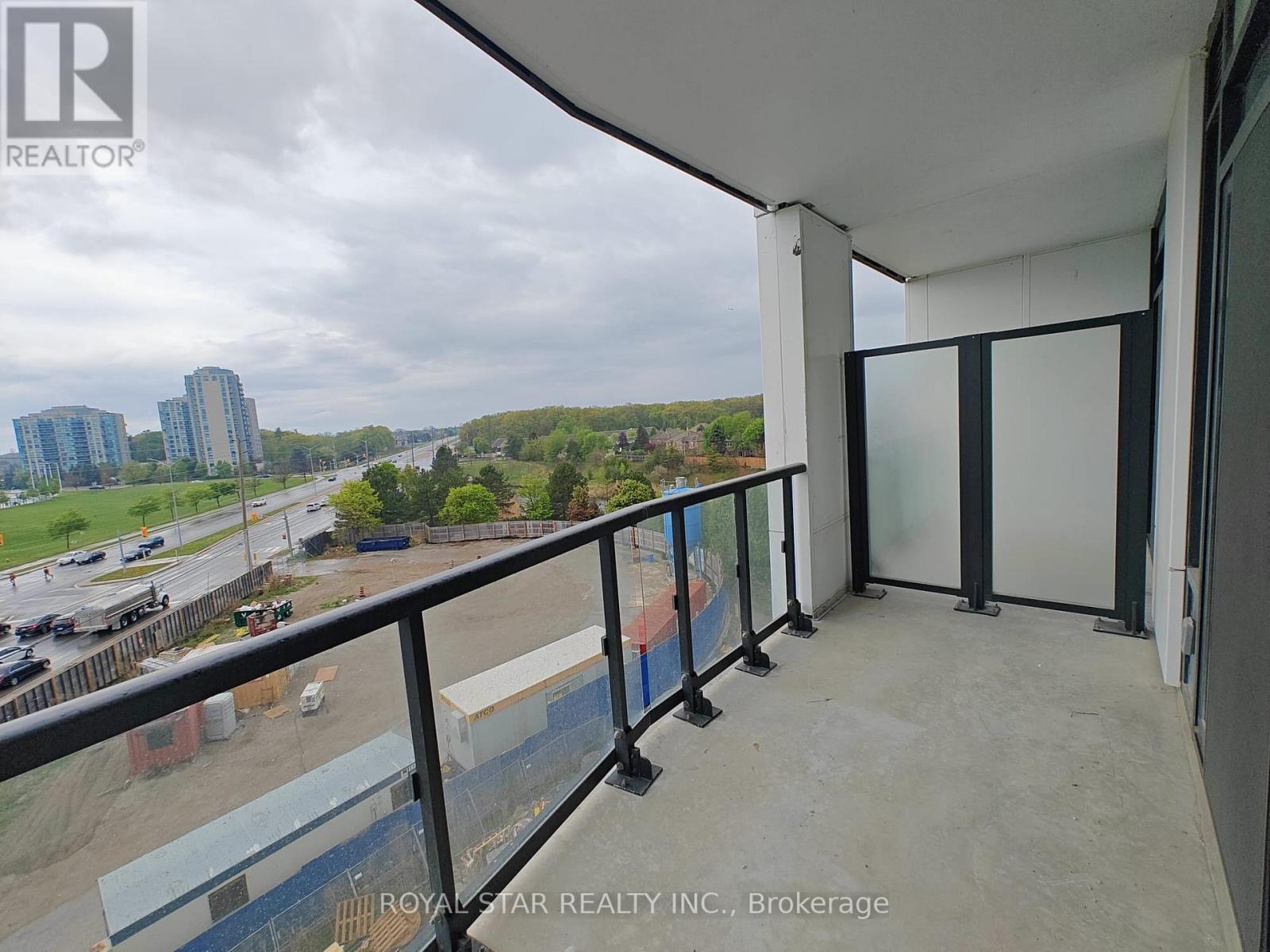 611 - 2495 Eglinton Avenue, Mississauga (Central Erin Mills), Ontario  L5M 2T2 - Photo 19 - W12214345