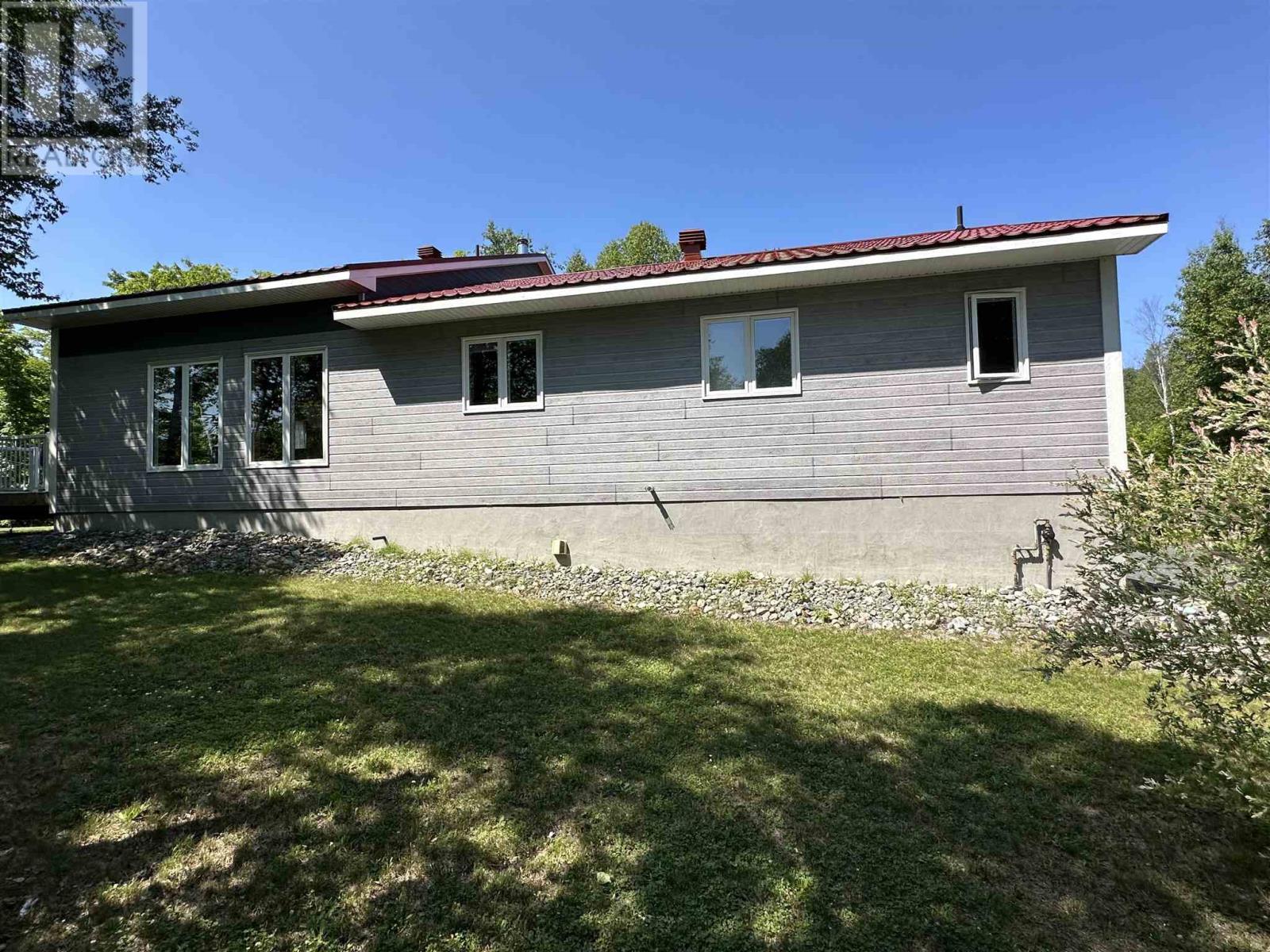 837 Stanrock Rd, Elliot Lake, Ontario  P5A 2S9 - Photo 31 - SM250829