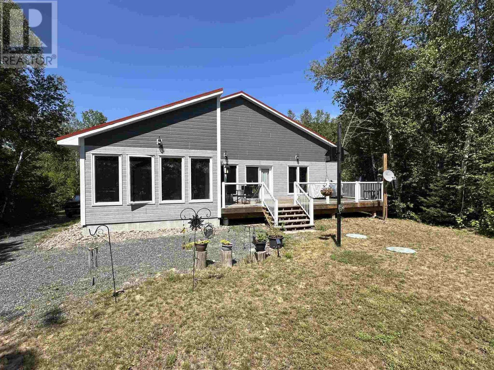 837 Stanrock Rd, Elliot Lake, Ontario  P5A 2S9 - Photo 6 - SM250829