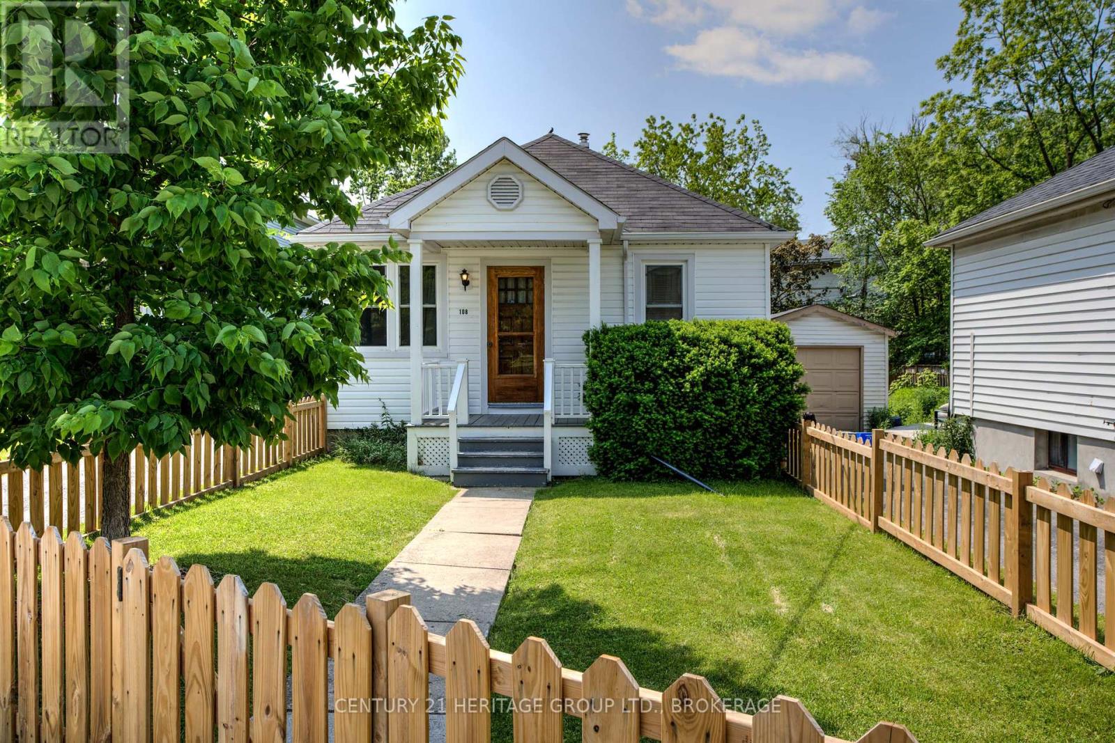 108 PARK STREET, kingston (central city east), Ontario