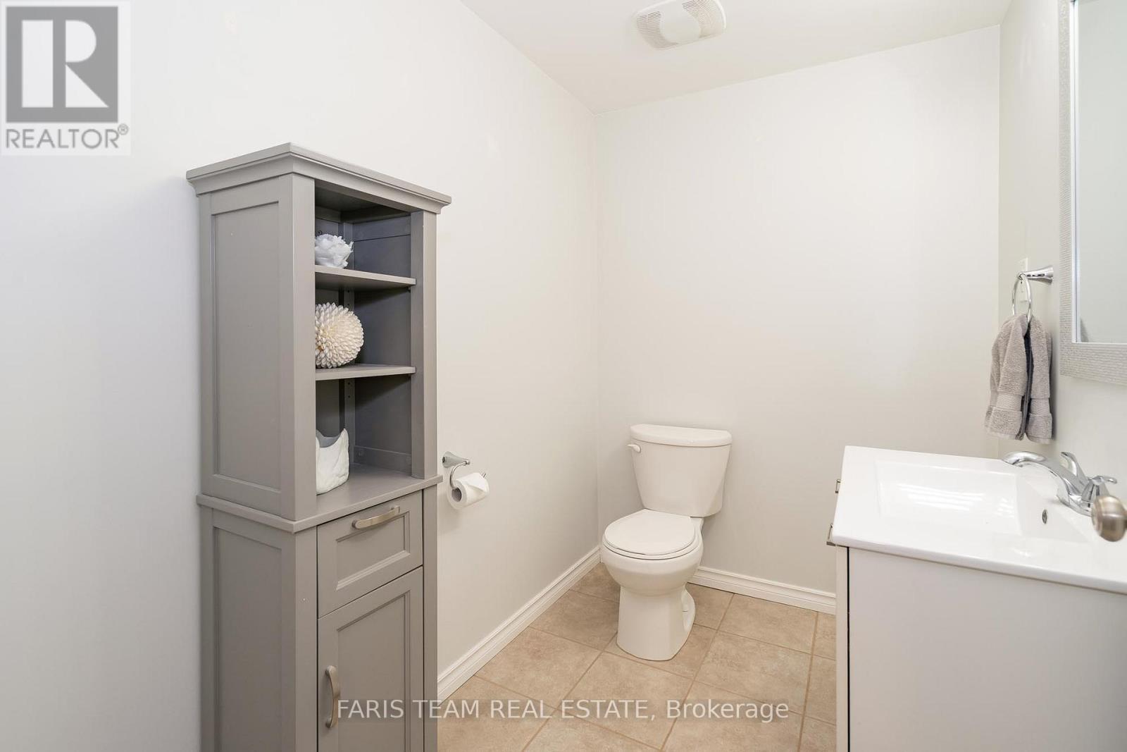 46 Isabella Drive, Orillia, Ontario  L3V 0E2 - Photo 21 - S12218120