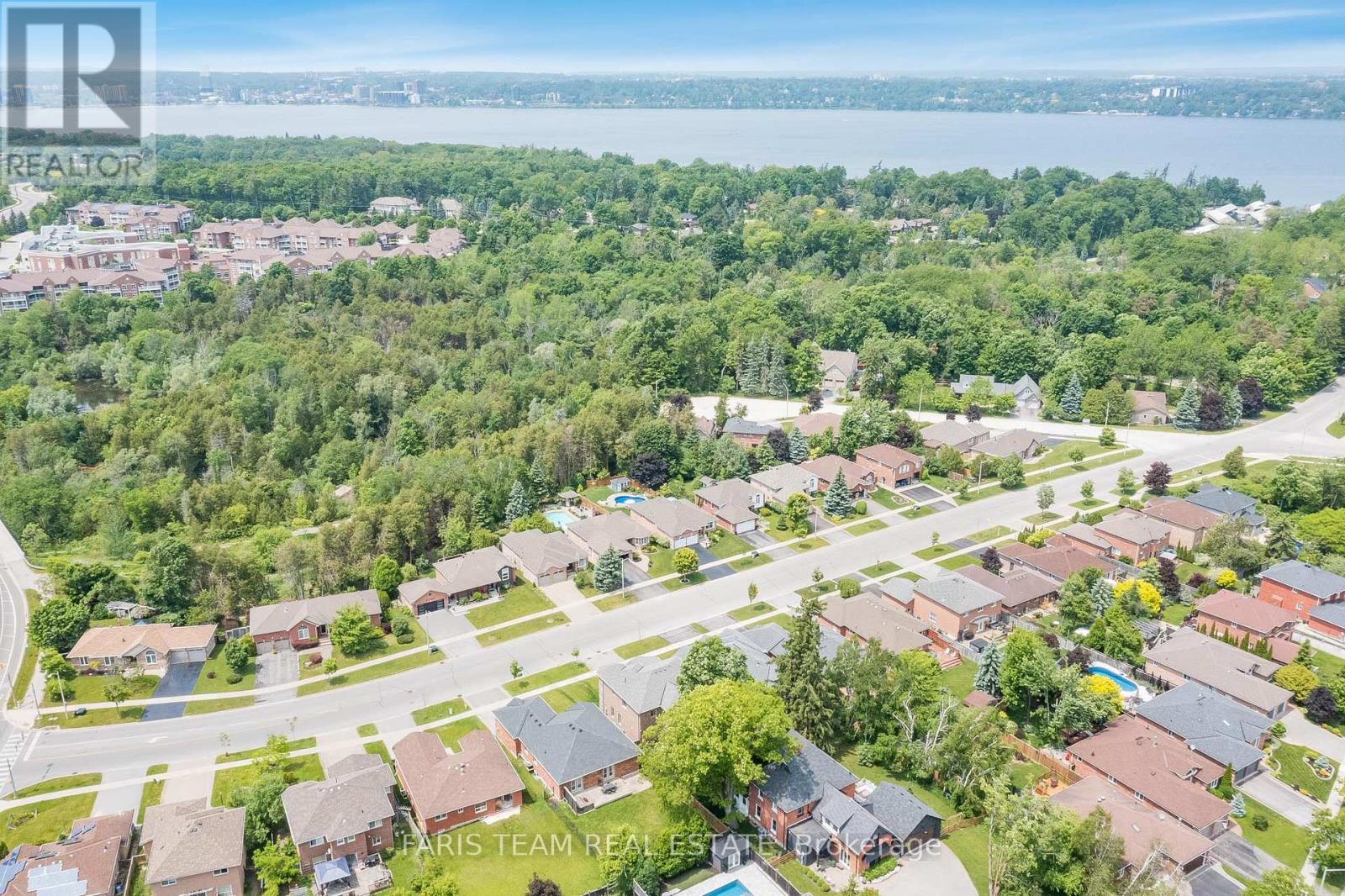 302 Cox Mill Road, Barrie, Ontario  L4N 8V3 - Photo 31 - S12218163