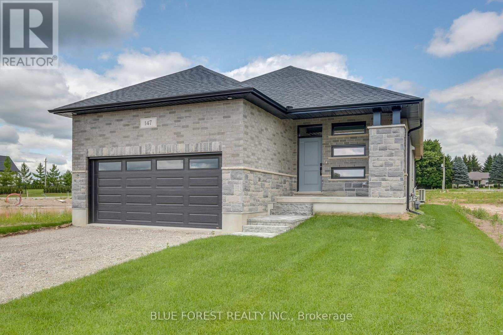 147 SHIRLEY STREET, Thames Centre, Ontario