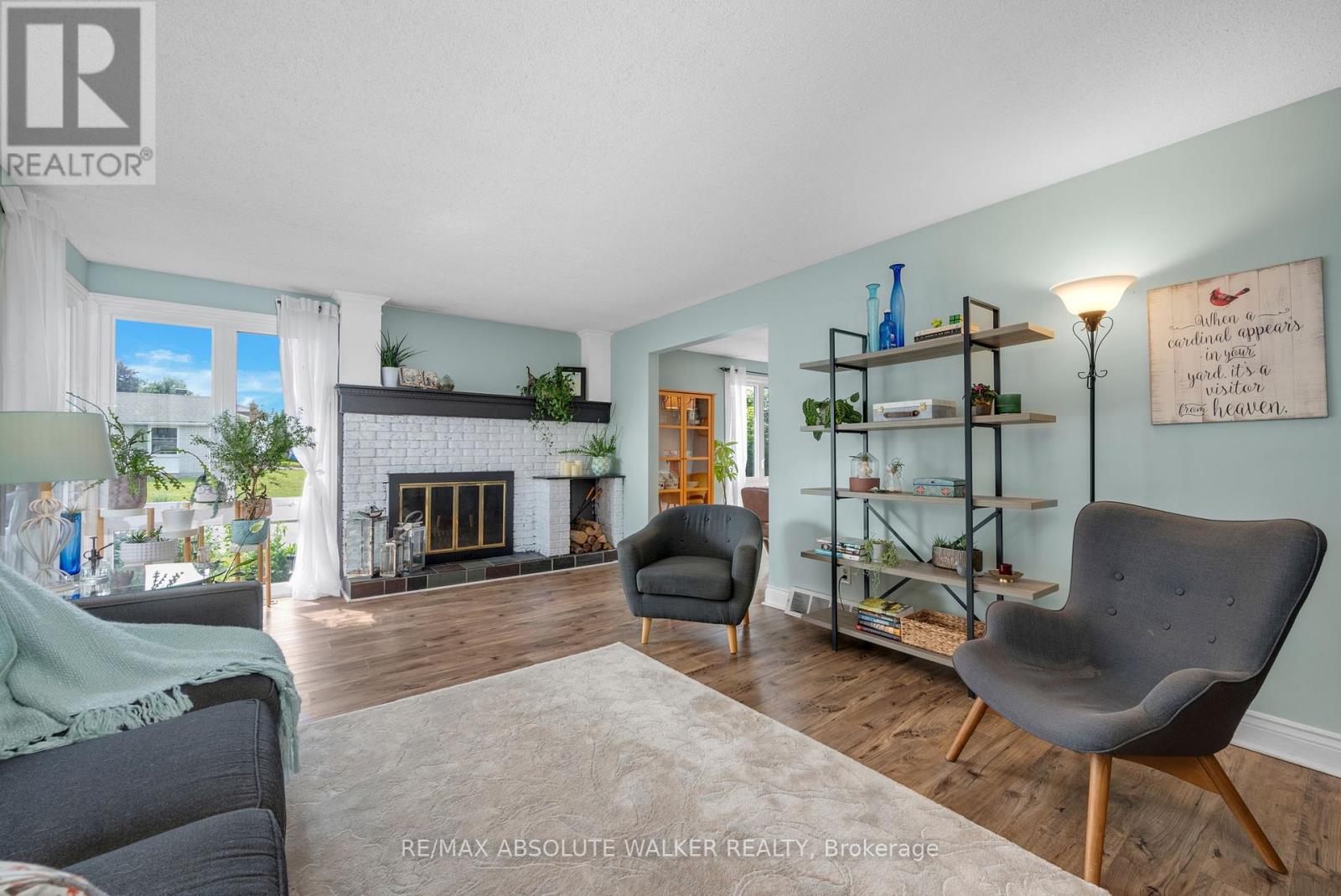 1881 Greenacre Crescent, Ottawa, Ontario  K1J 6S7 - Photo 5 - X12218220